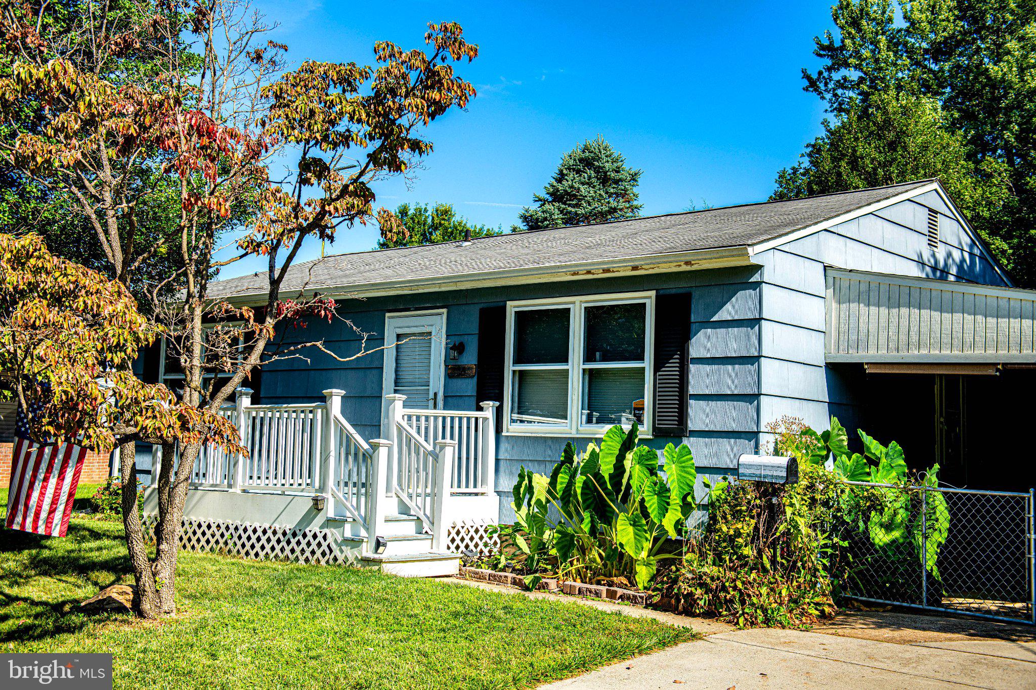 16 OAKMERE ROAD