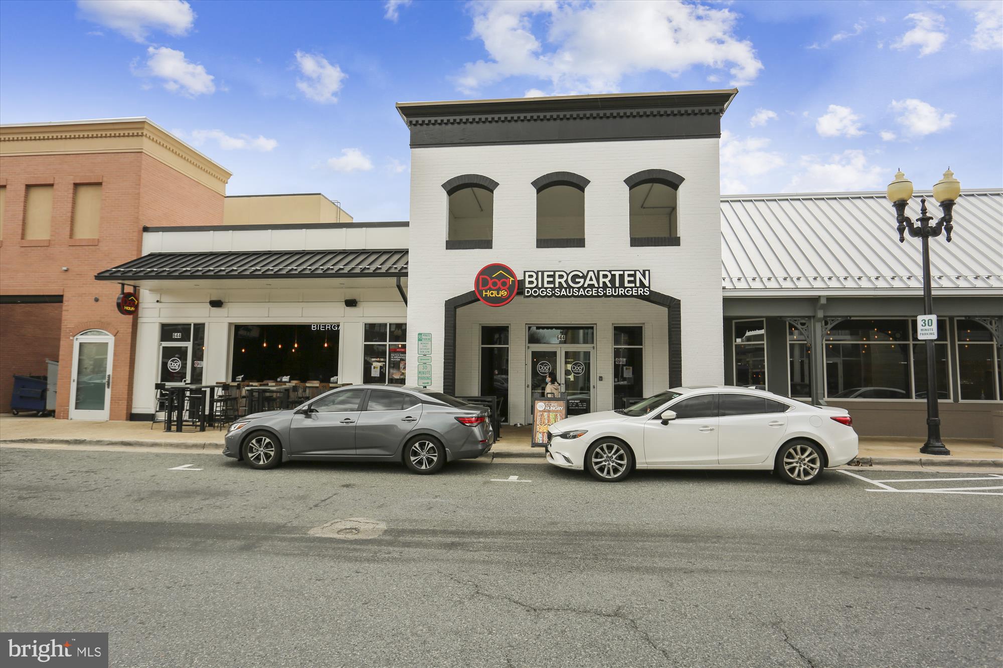 KENTLANDS - Residential