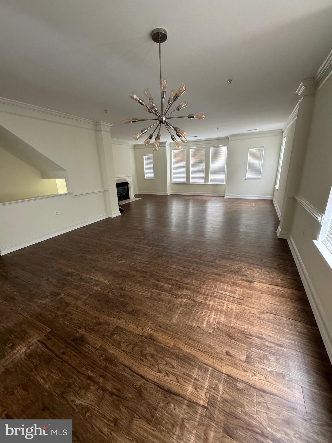 KENTLANDS - Residential