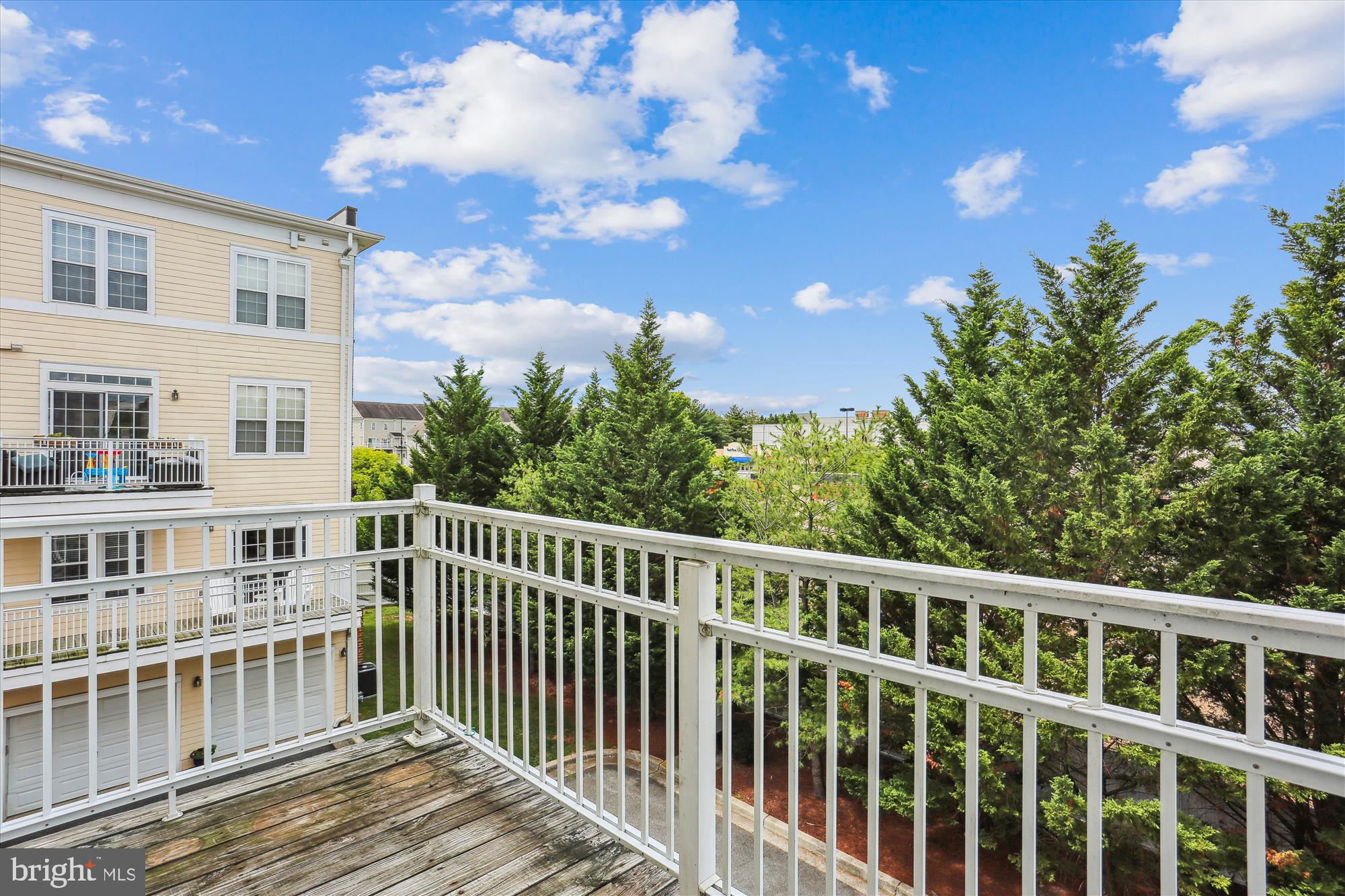 KENTLANDS - Residential