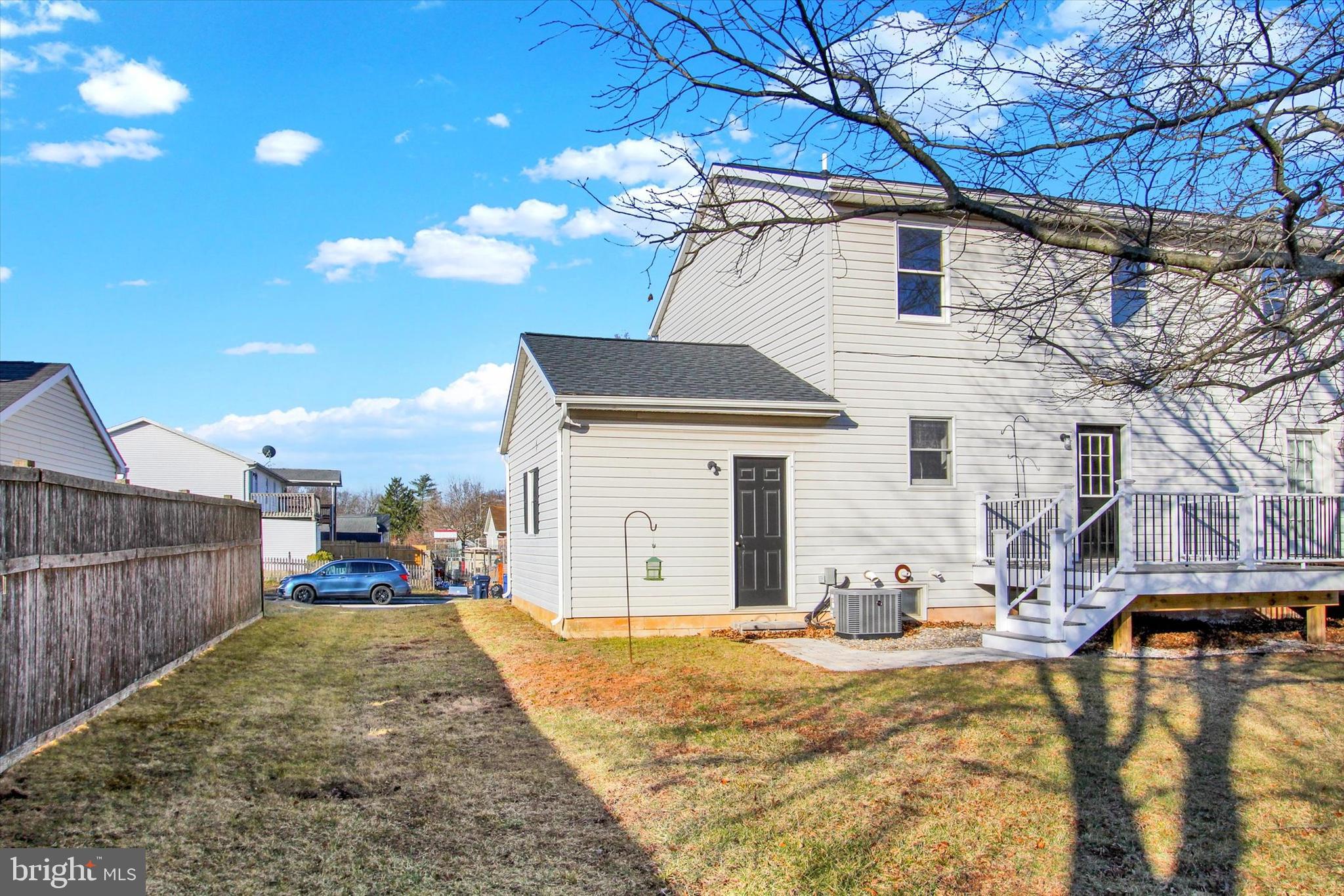 ABBOTTSTOWN - Residential