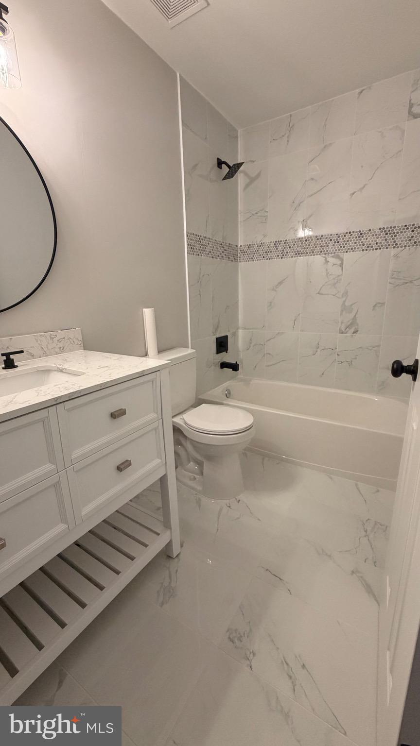 SOUTH RIDING - Residential