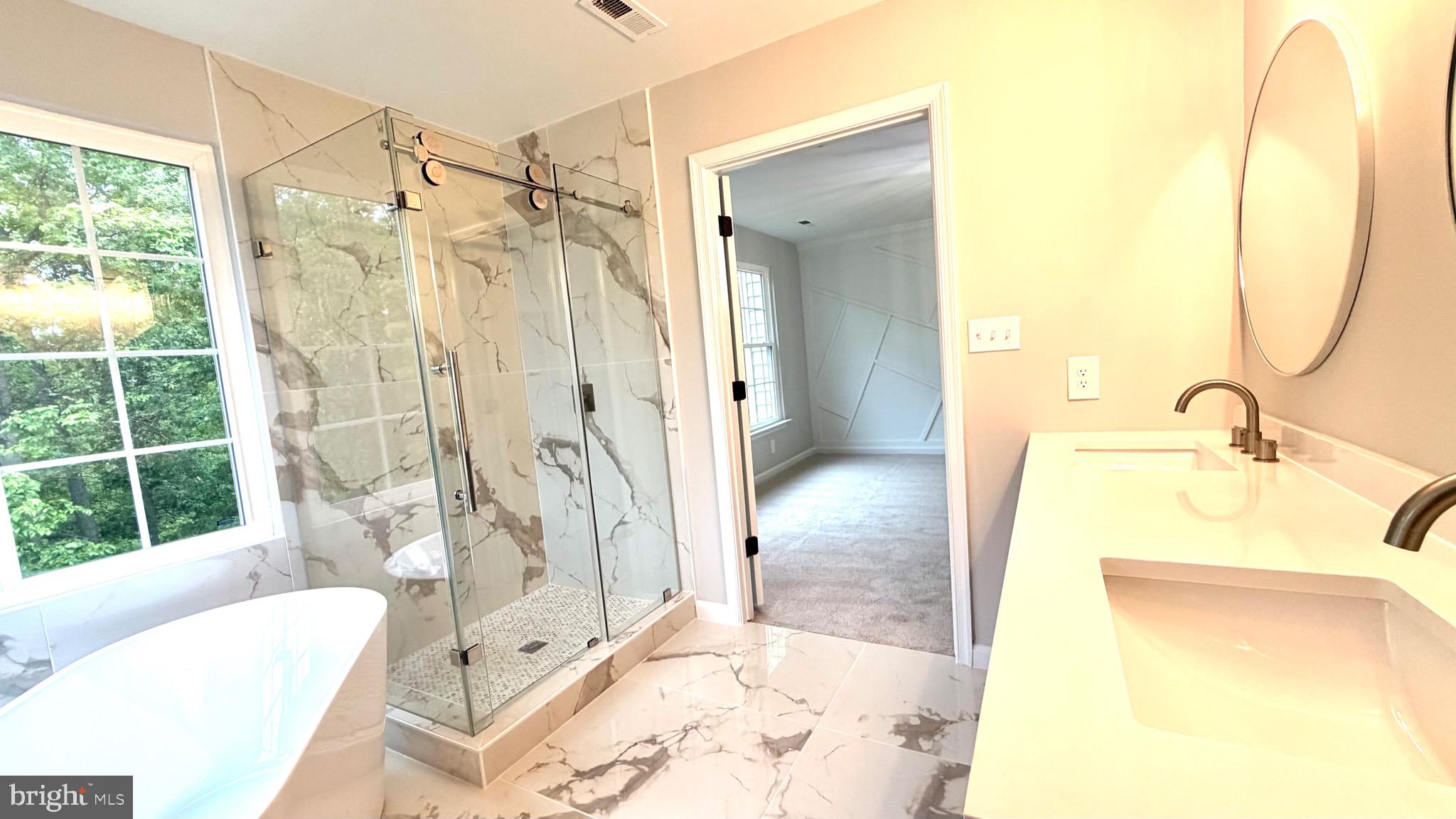 SOUTH RIDING - Residential