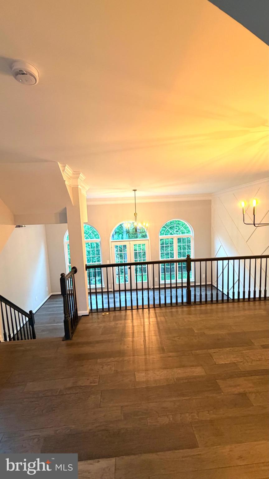 SOUTH RIDING - Residential