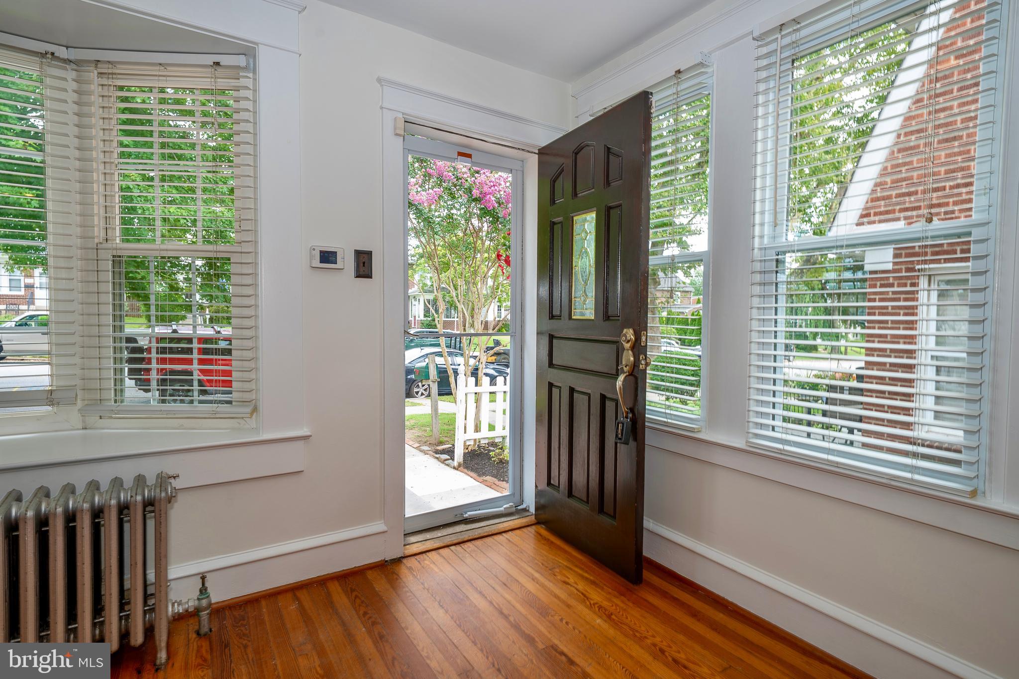 213 E 11TH AVENUE