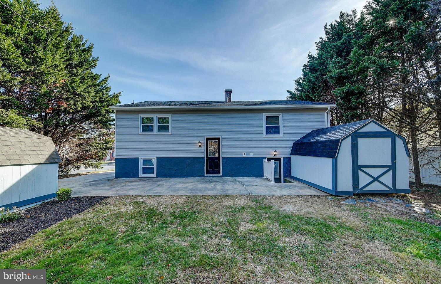 BREA MAR MANOR - Residential