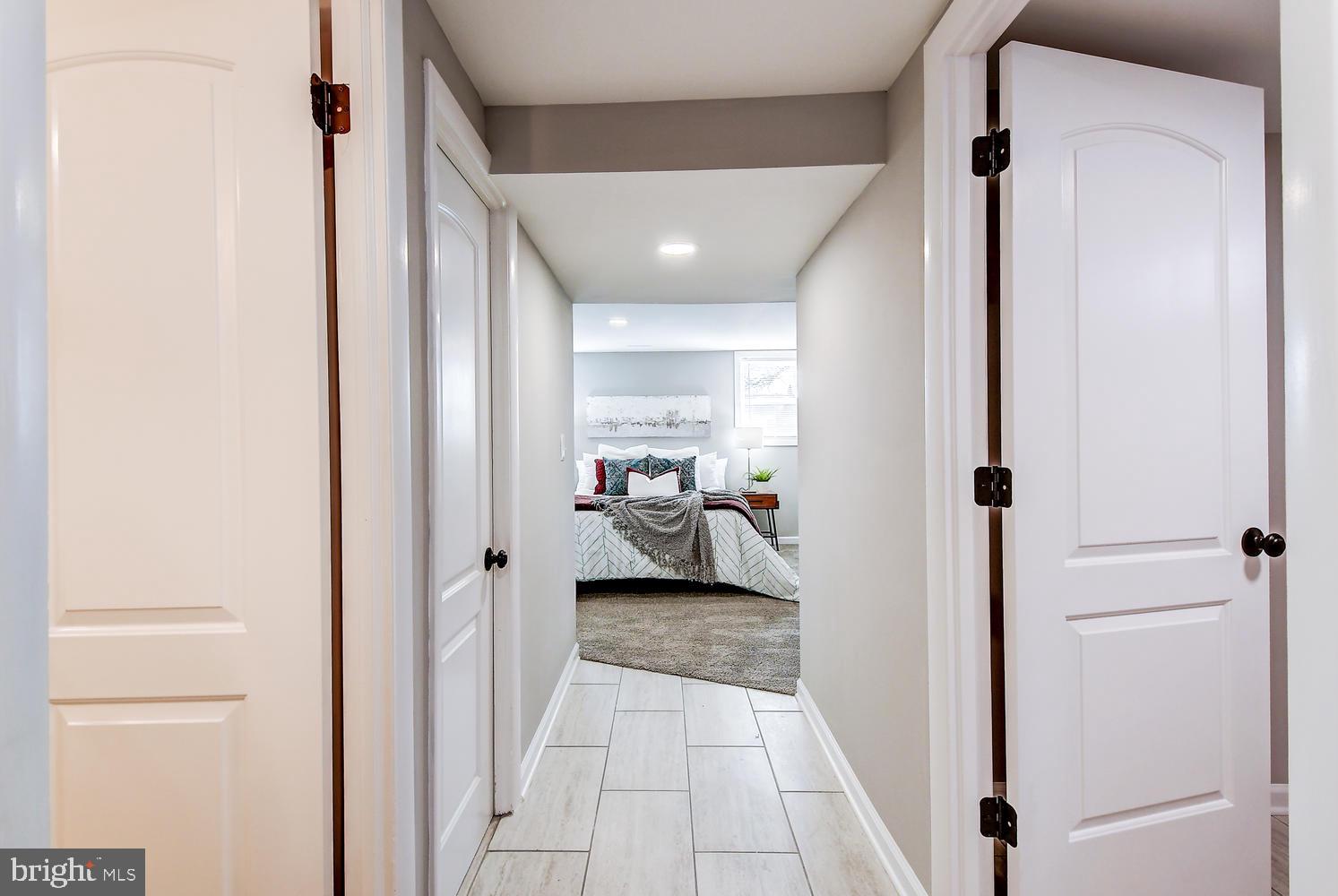 BREA MAR MANOR - Residential