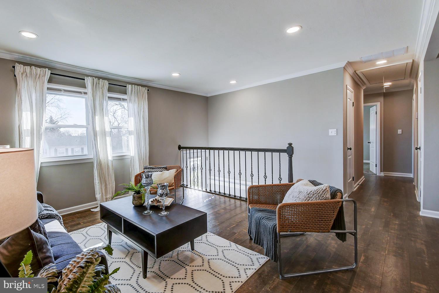 BREA MAR MANOR - Residential