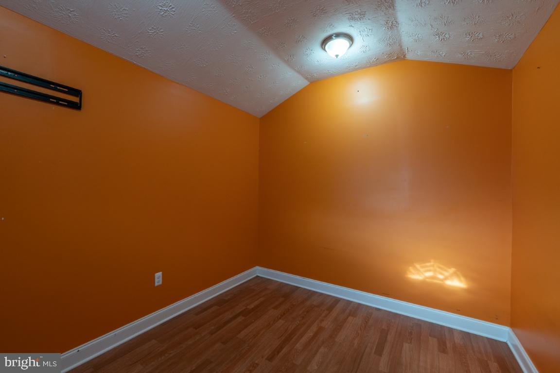 ACADEMY ACRES - Residential