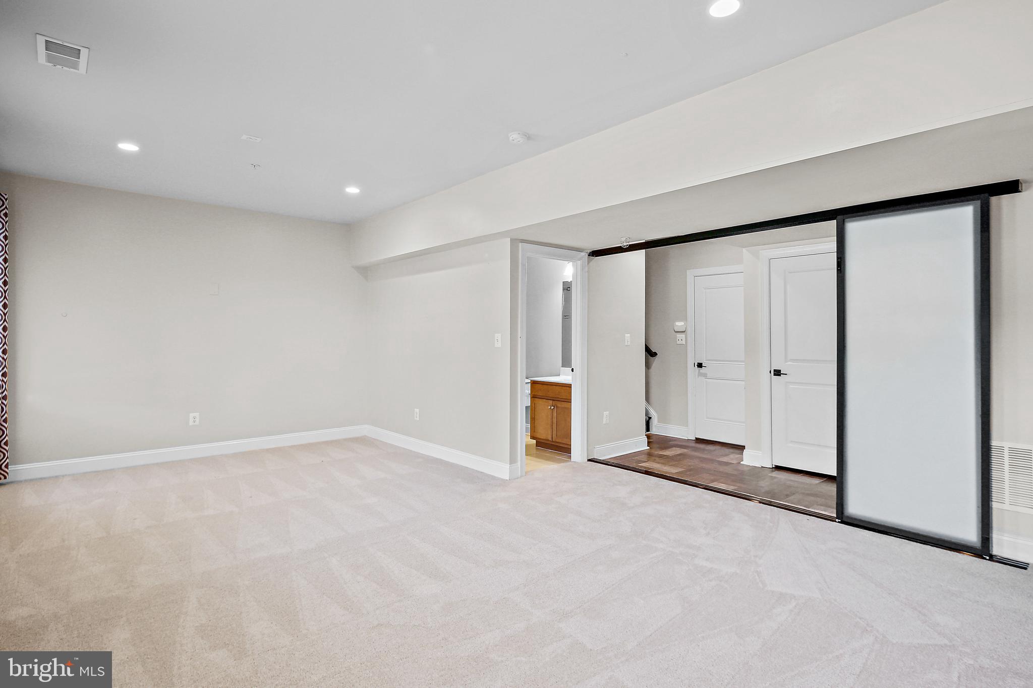 THE ENCLAVE AT ARUNDEL PRESERVE - Residential Lease