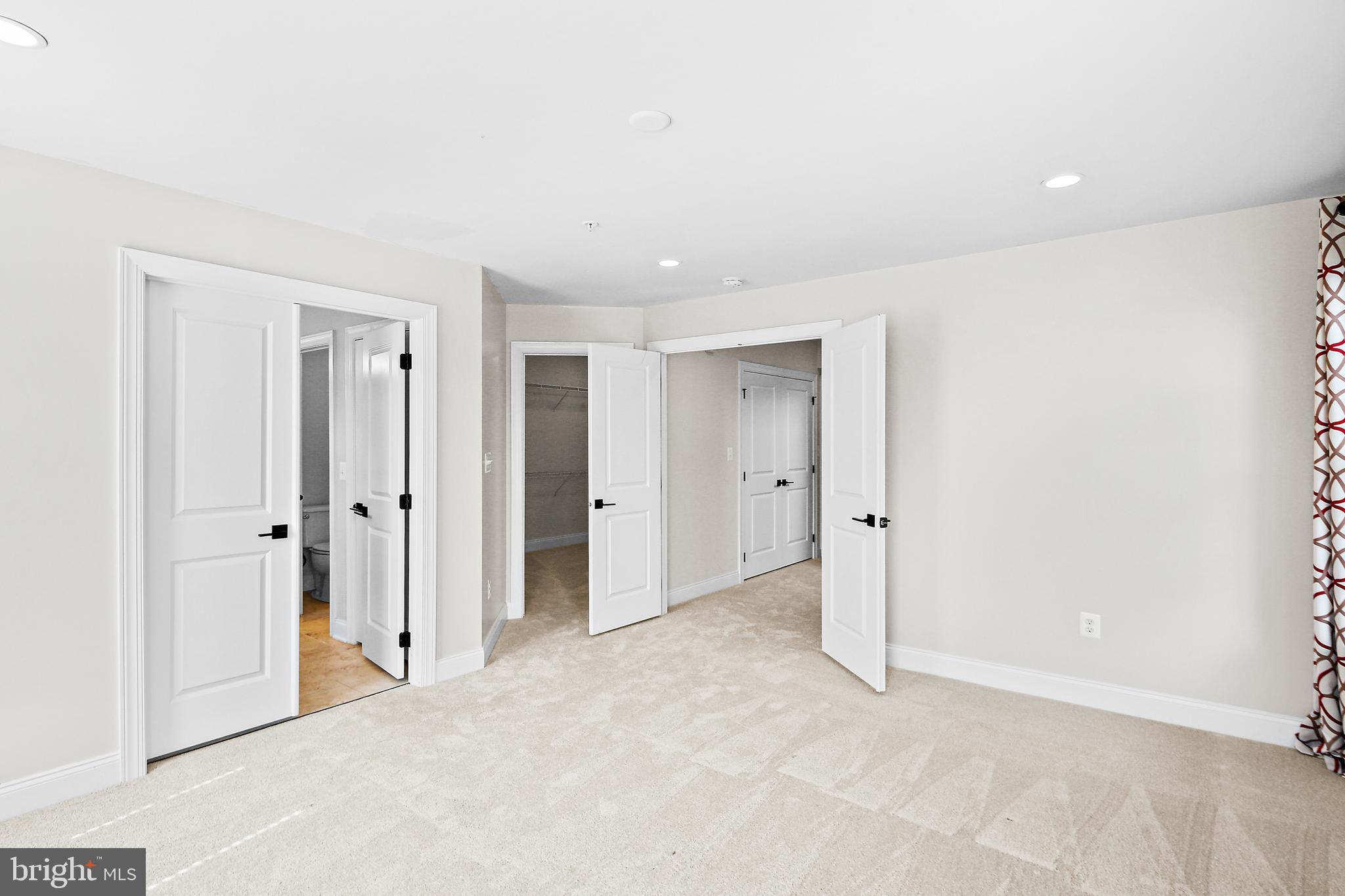 THE ENCLAVE AT ARUNDEL PRESERVE - Residential Lease