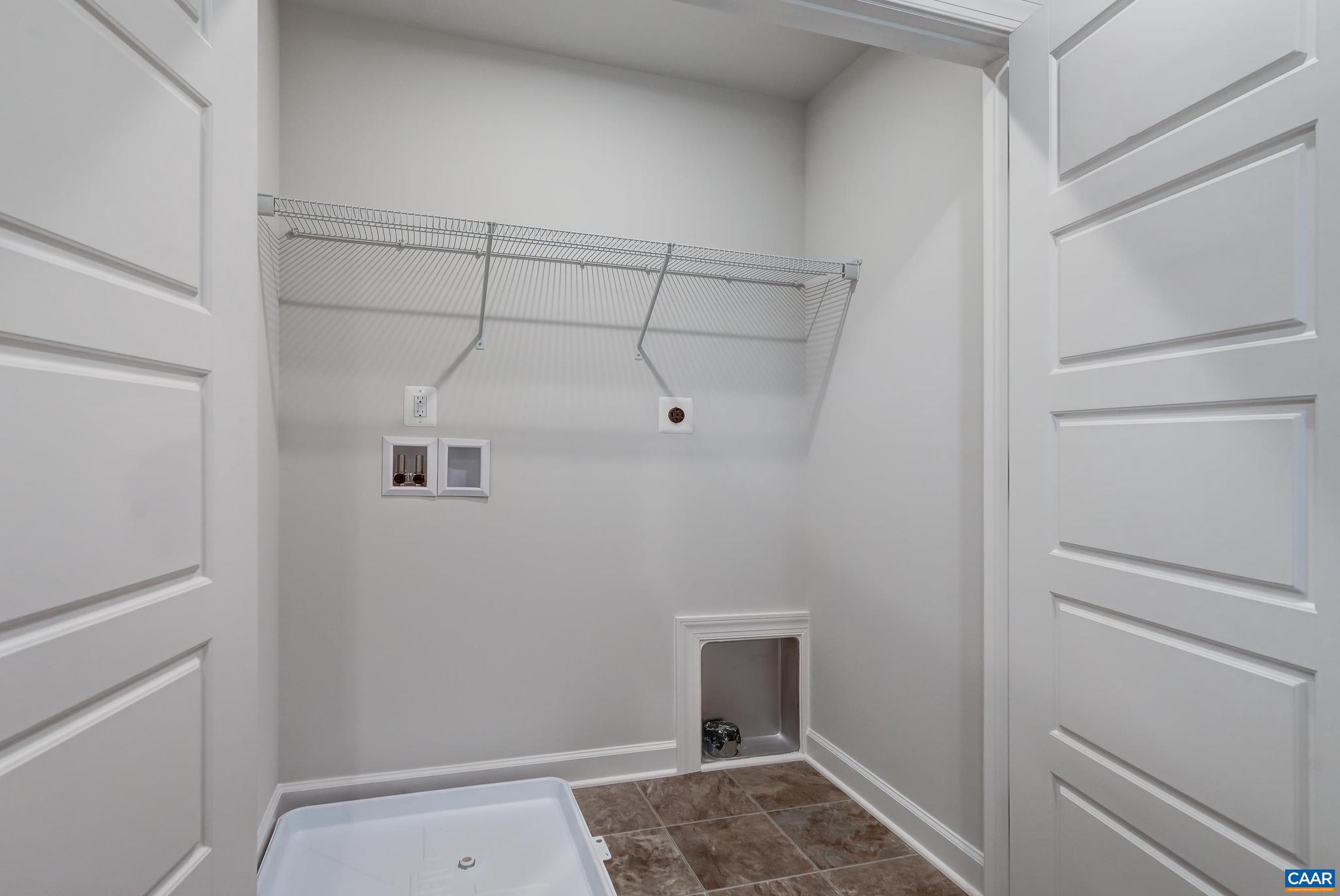 OLD TRAIL - Residential Lease