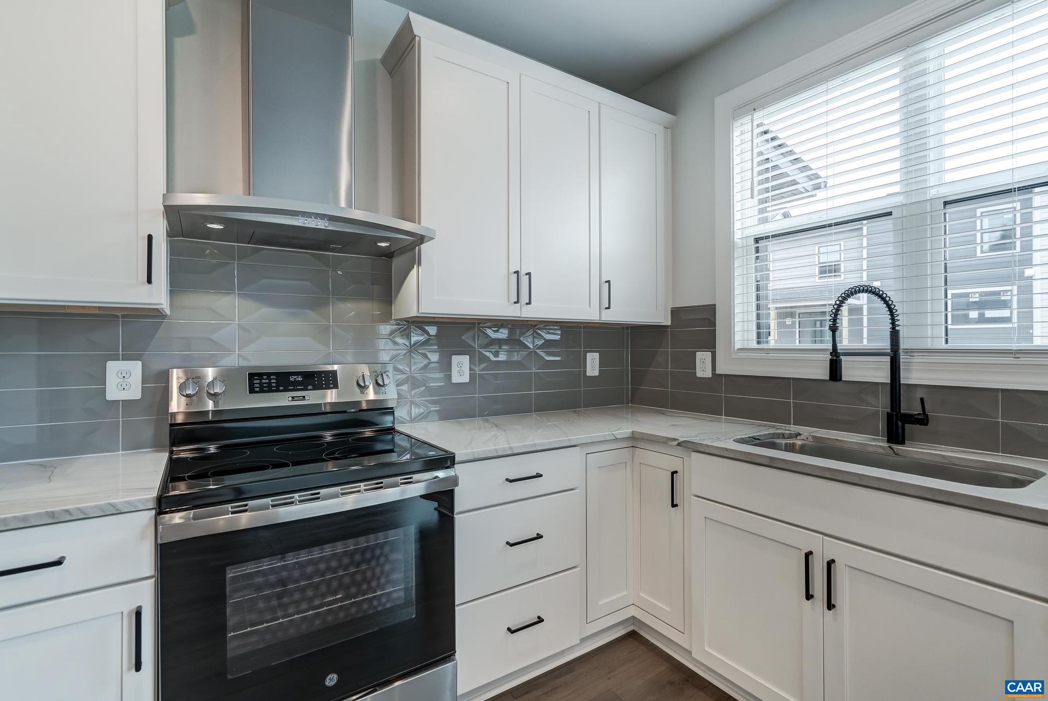 OLD TRAIL - Residential Lease