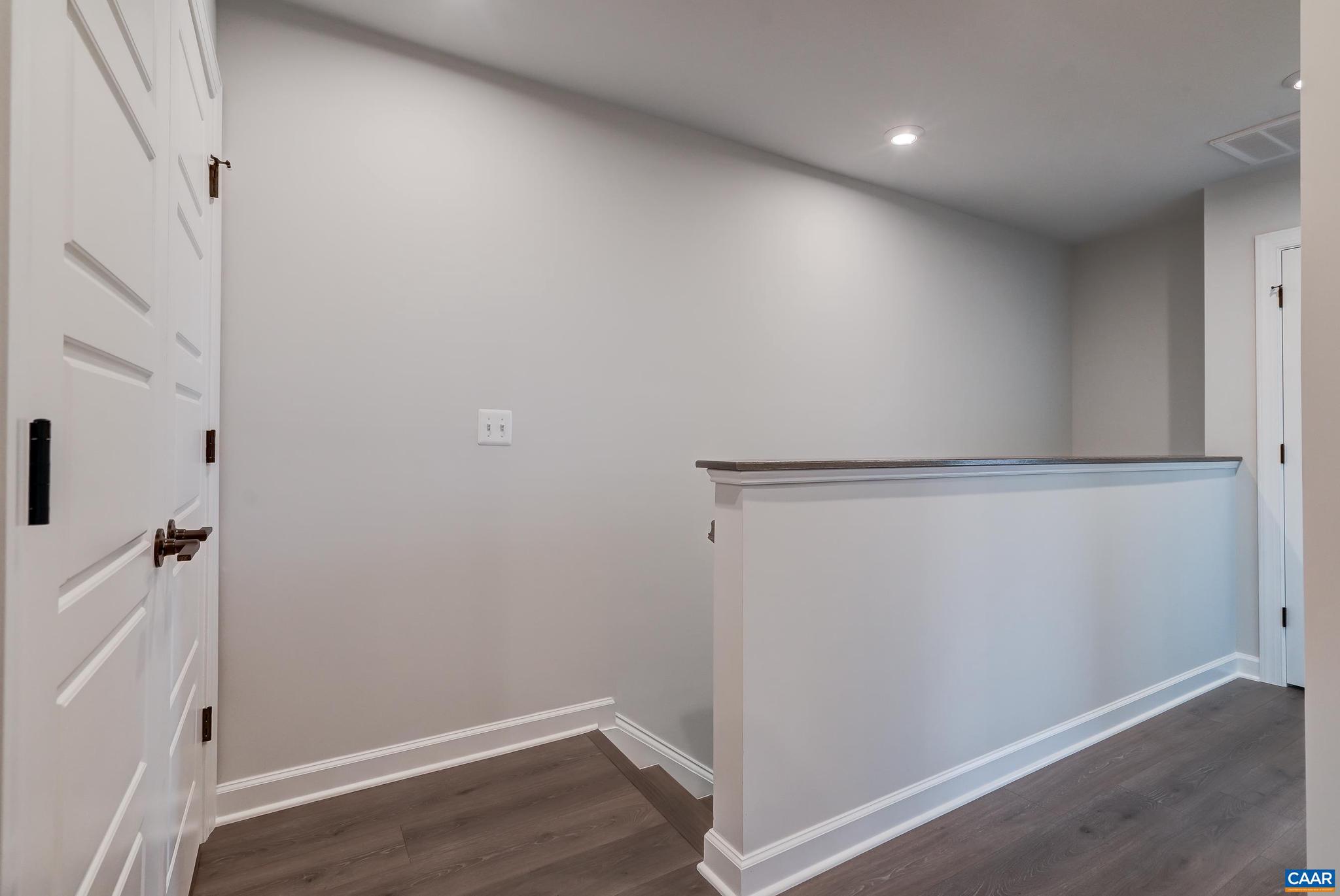 OLD TRAIL - Residential Lease