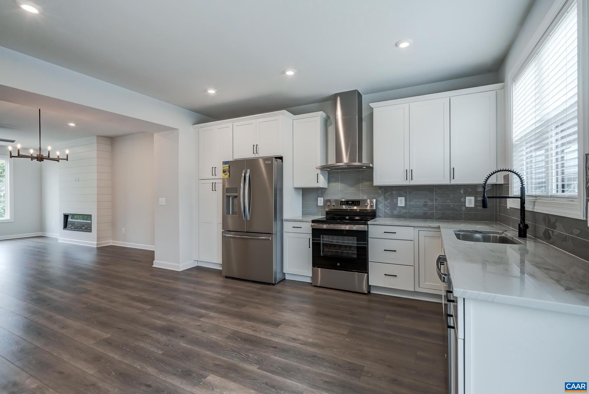 OLD TRAIL - Residential Lease