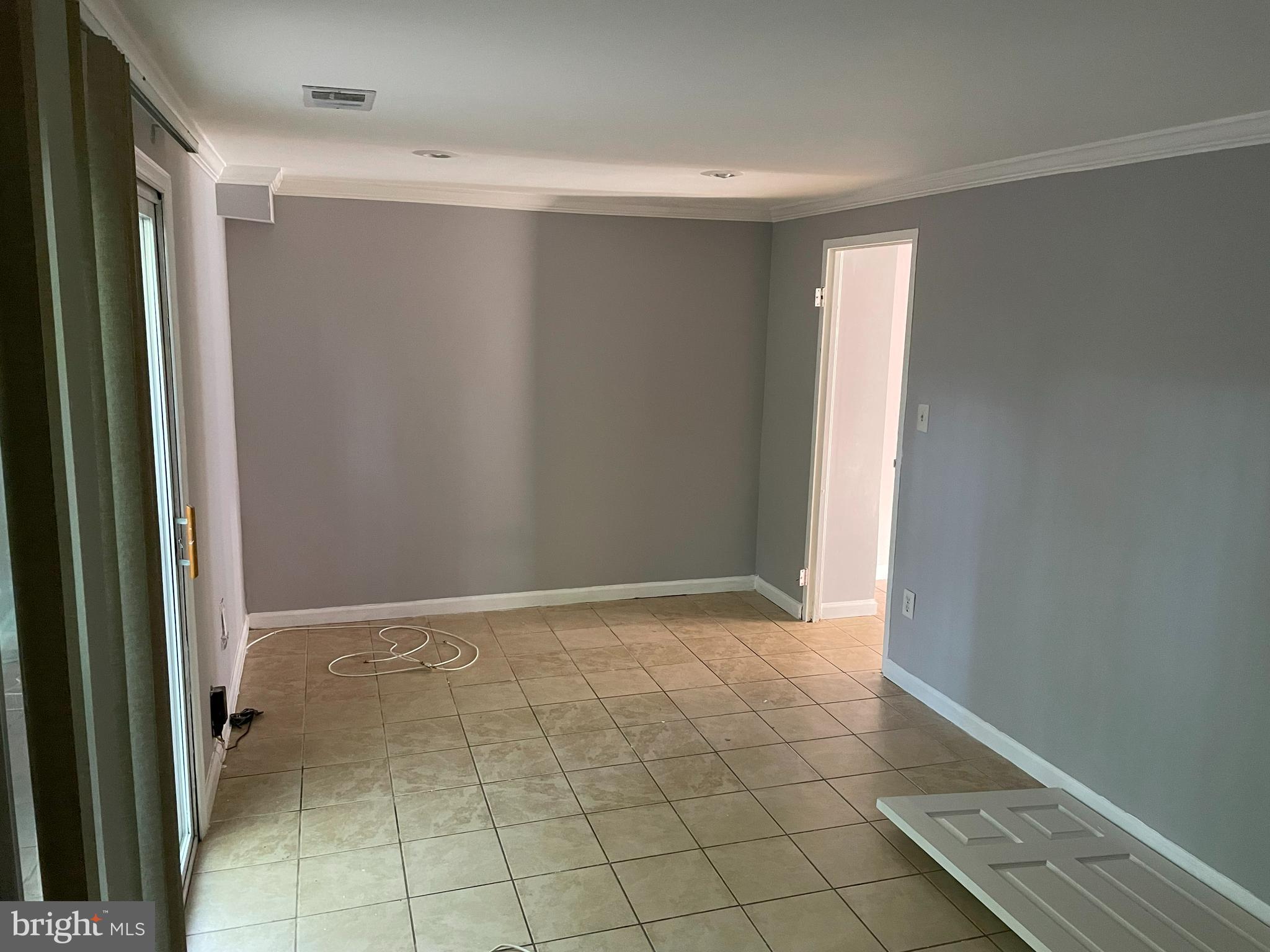 WINDMILL SQUARE - Residential