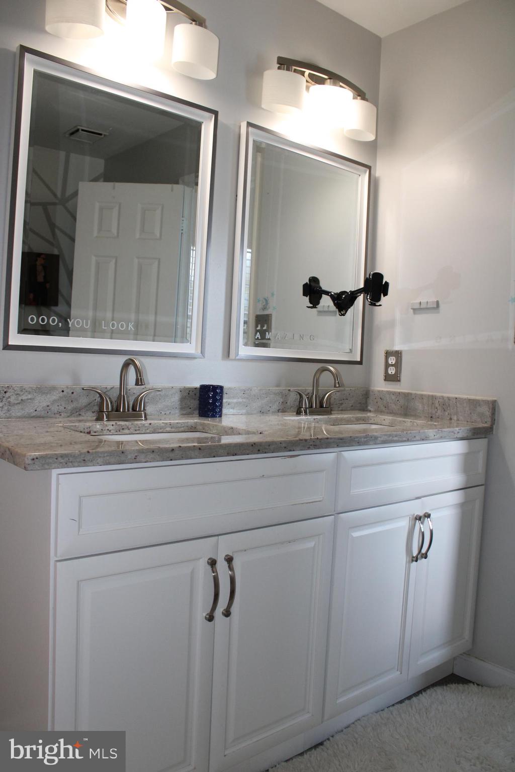 MONTCLAIR MEWS - Residential Lease