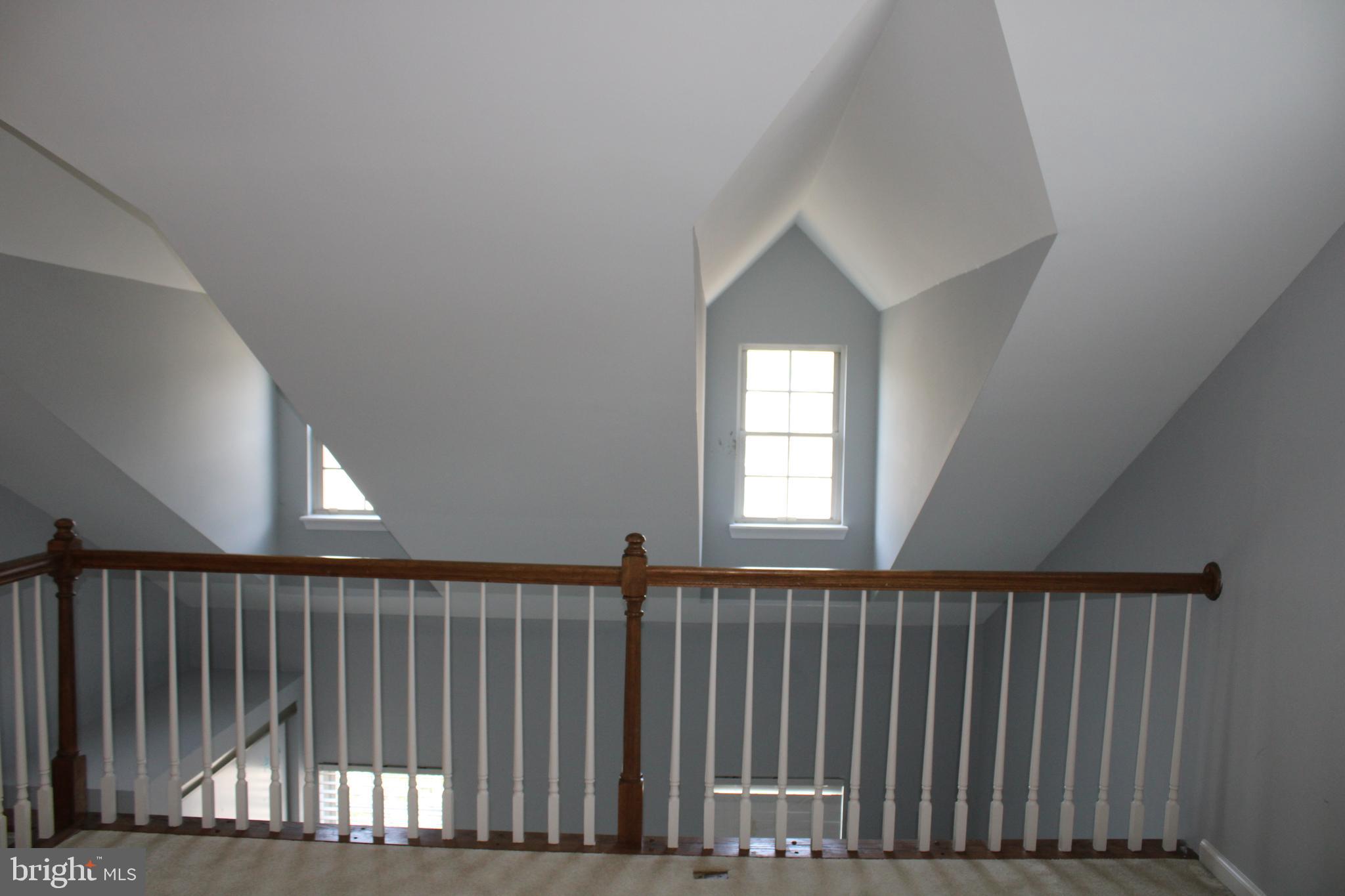 MONTCLAIR MEWS - Residential Lease