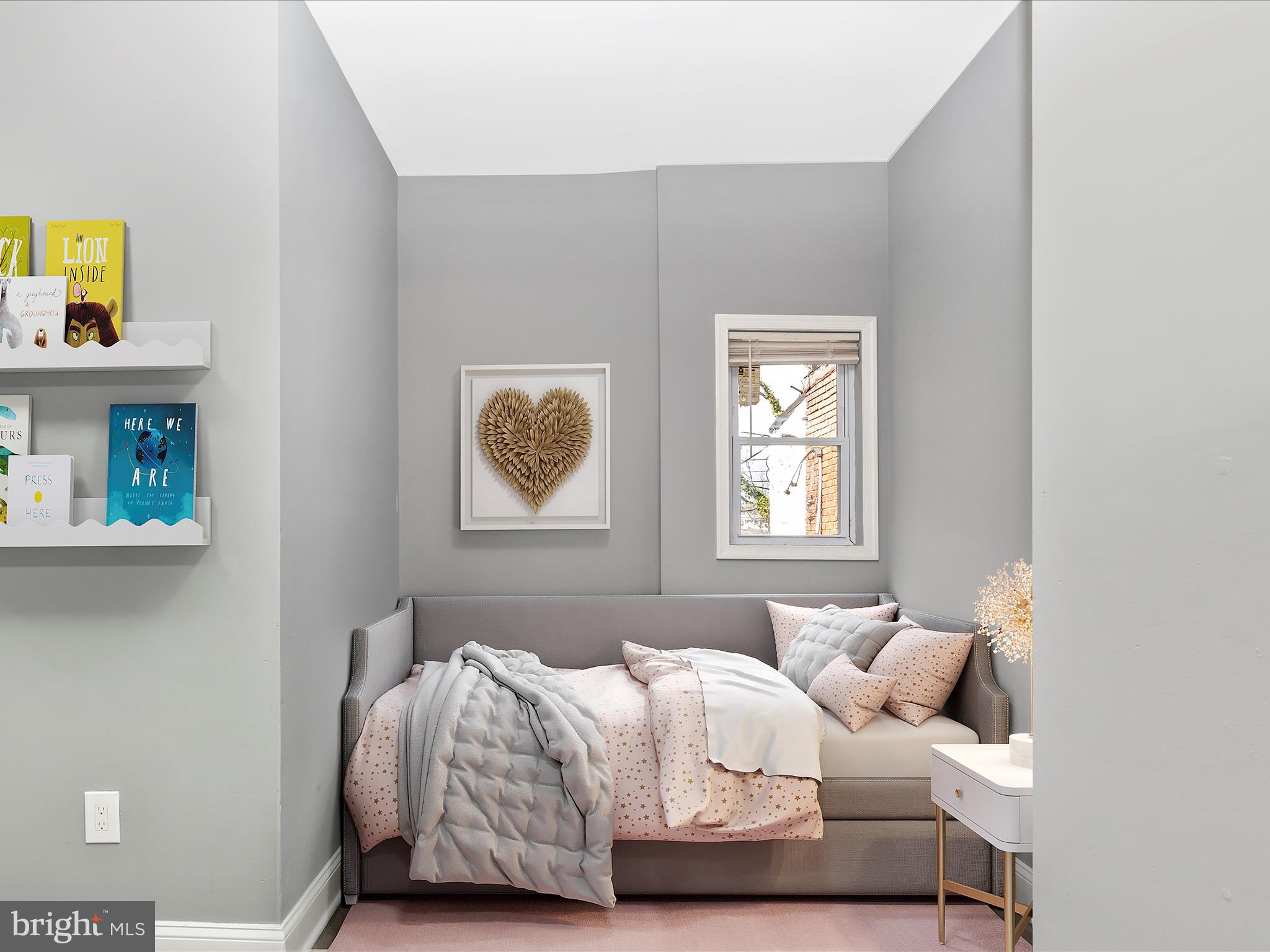 BROADWAY EAST - Residential