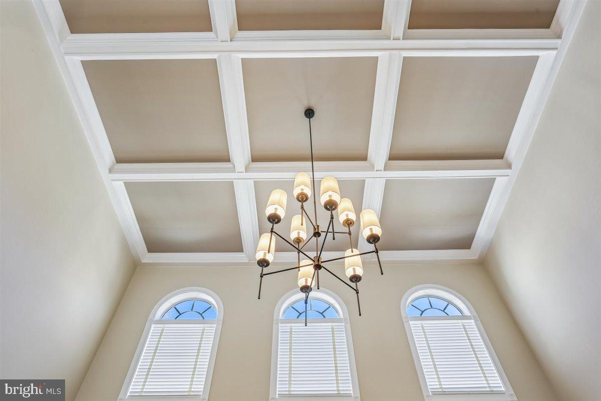 LEISURE WORLD - Residential