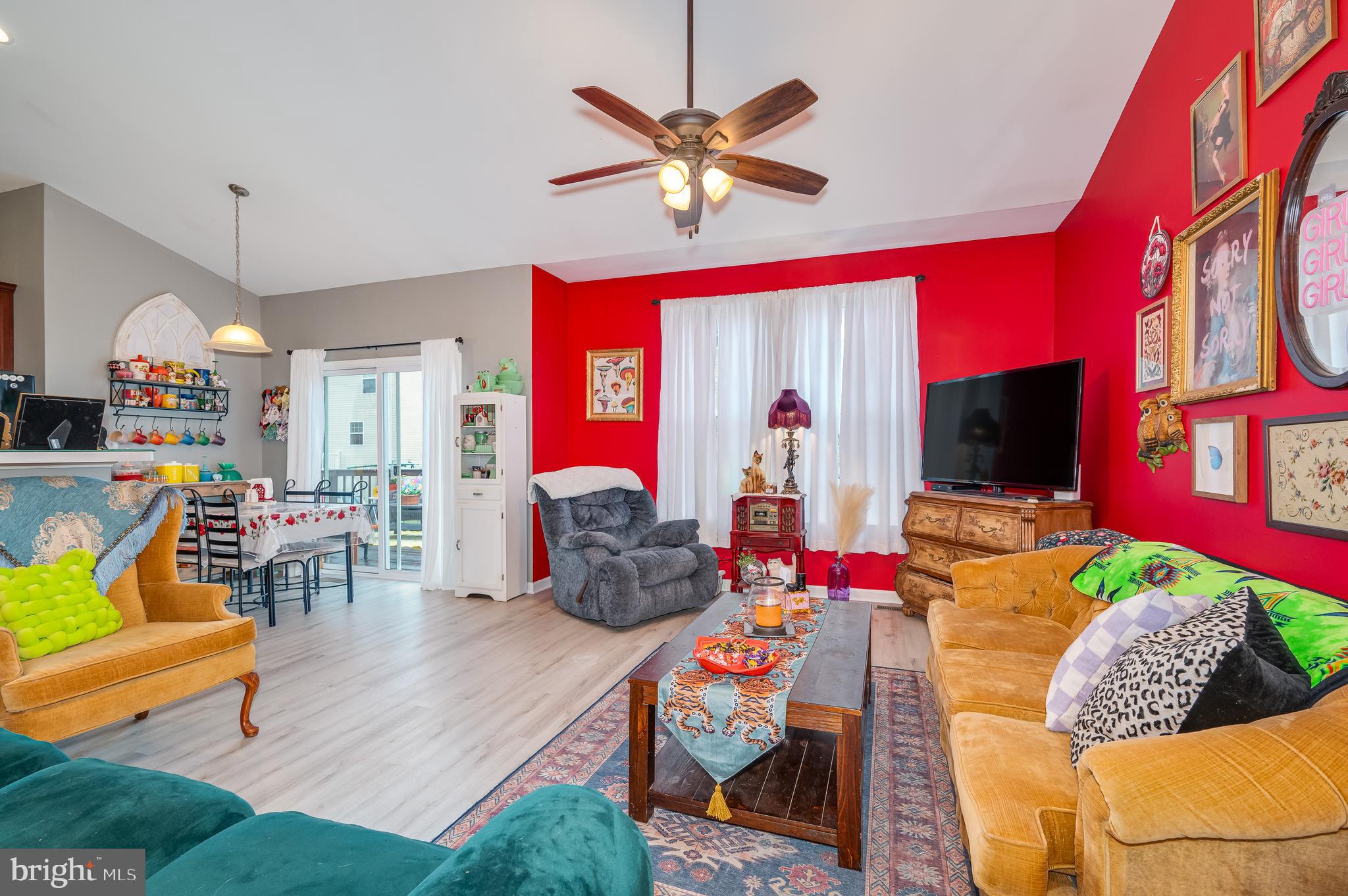 BENTWOOD ESTATES - Residential