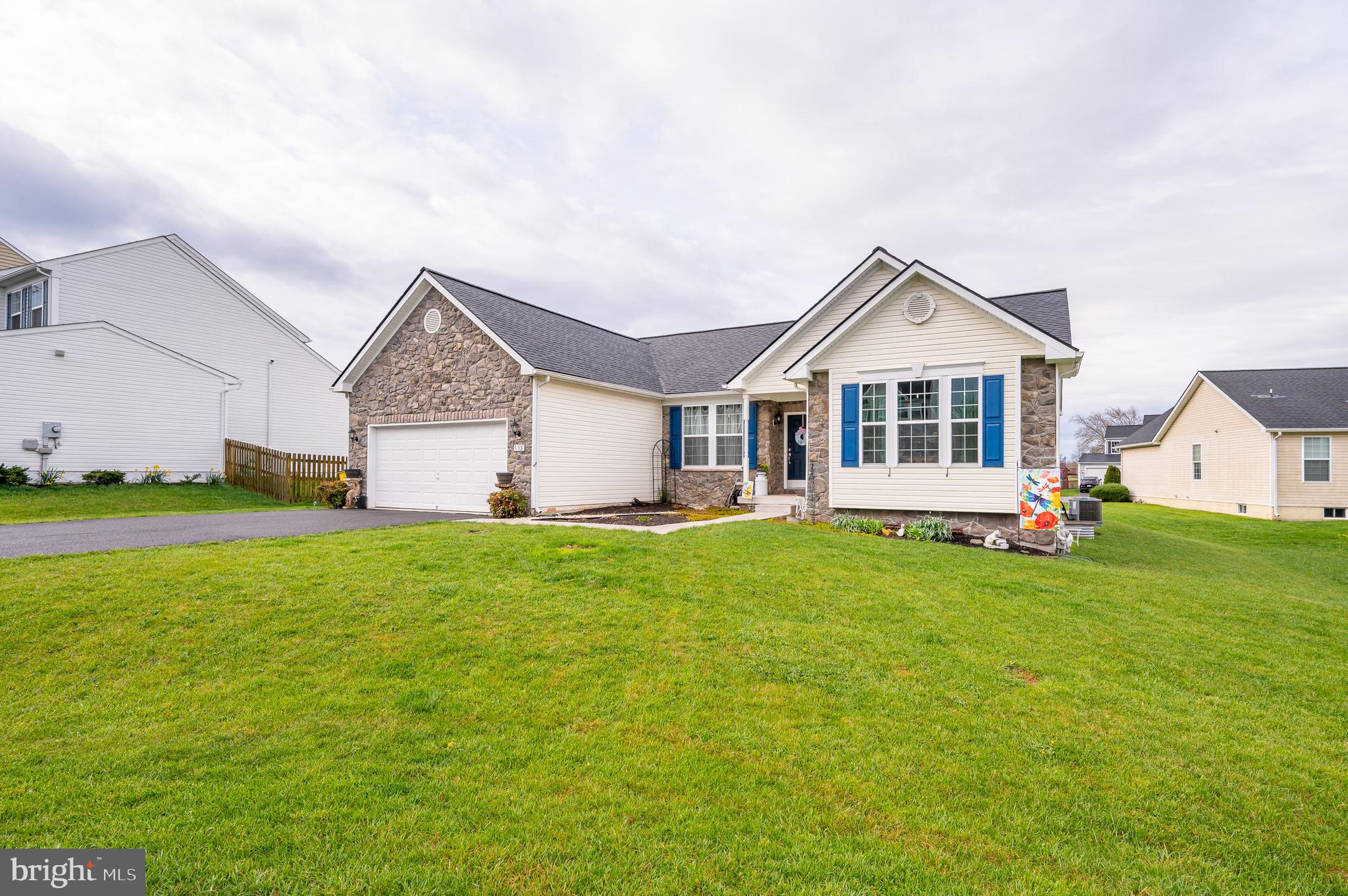 BENTWOOD ESTATES - Residential