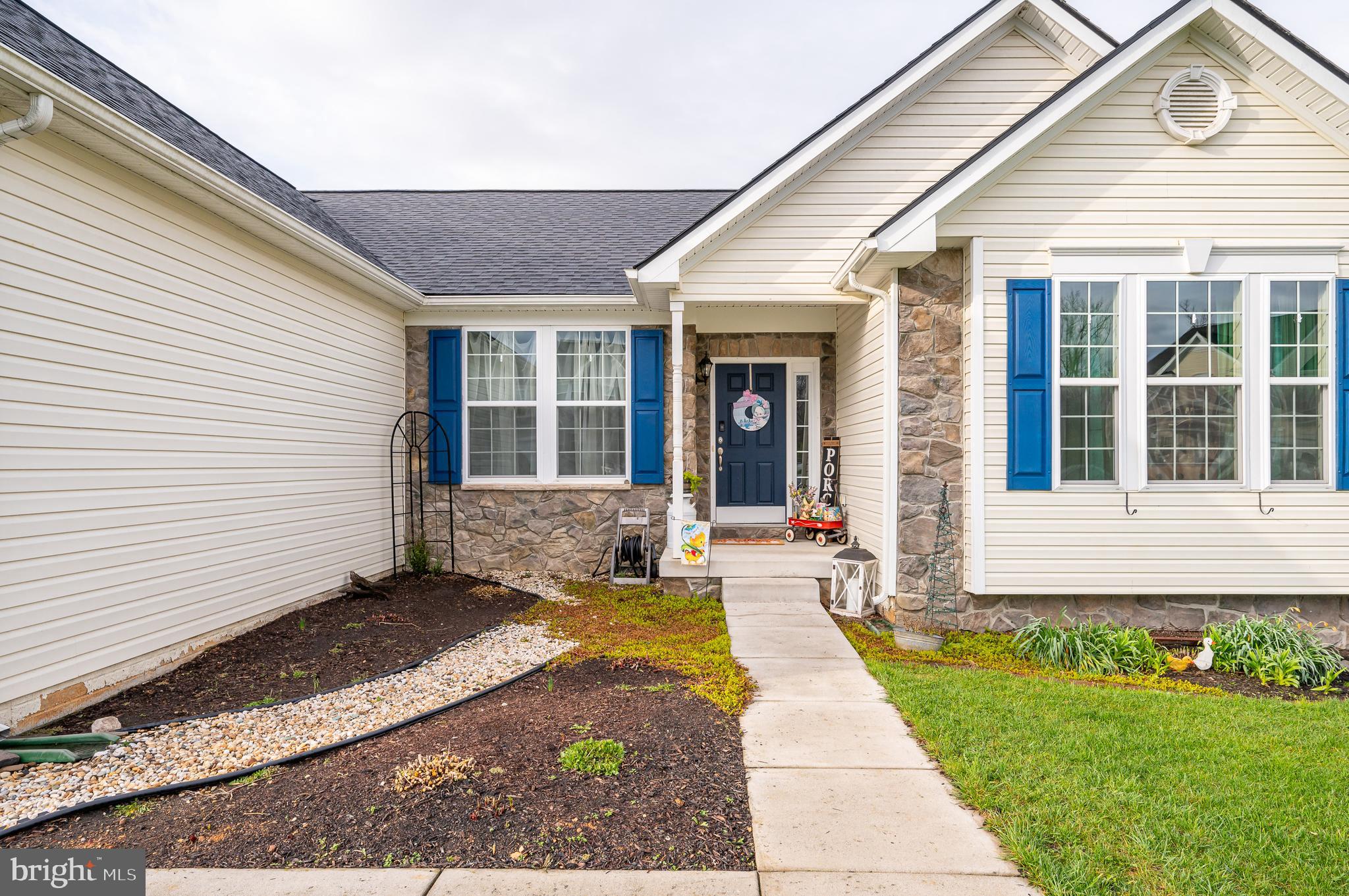 BENTWOOD ESTATES - Residential