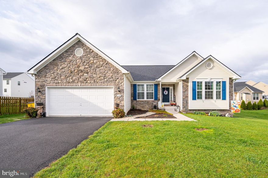 *BACK ON MARKET* Here's your second chance! WDI and Home Inspection complete! 
You don't want to miss this spacious rancher tucked away in a cul-de-sac of the desirable Bentwood Estates neighborhood.  This 3 bedroom and 3 full bathroom meticulously cared for home has over 2500 sq ft of finished living space. The open concept living room/kitchen makes it perfect for gatherings.  The primary suite offers a generous sized bedroom, large walk in closet and a bathroom with a large tub and separate shower.  The basement offers plenty of space to entertain with room for further expansion or storage. Additionally, in the basement you will find the potential for a 4th bedroom, office or workout room. Outside, you'll find a 14X19 deck and a low maintenance backyard.  New roof in 2024! Schedule your showings today...this one won't last!