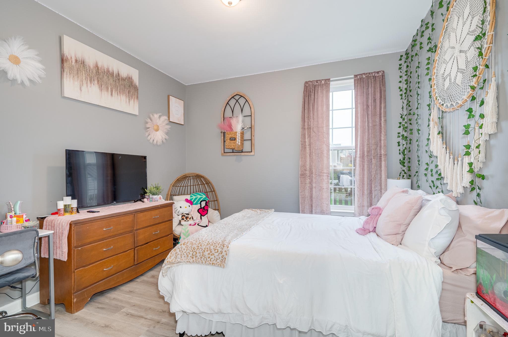 BENTWOOD ESTATES - Residential