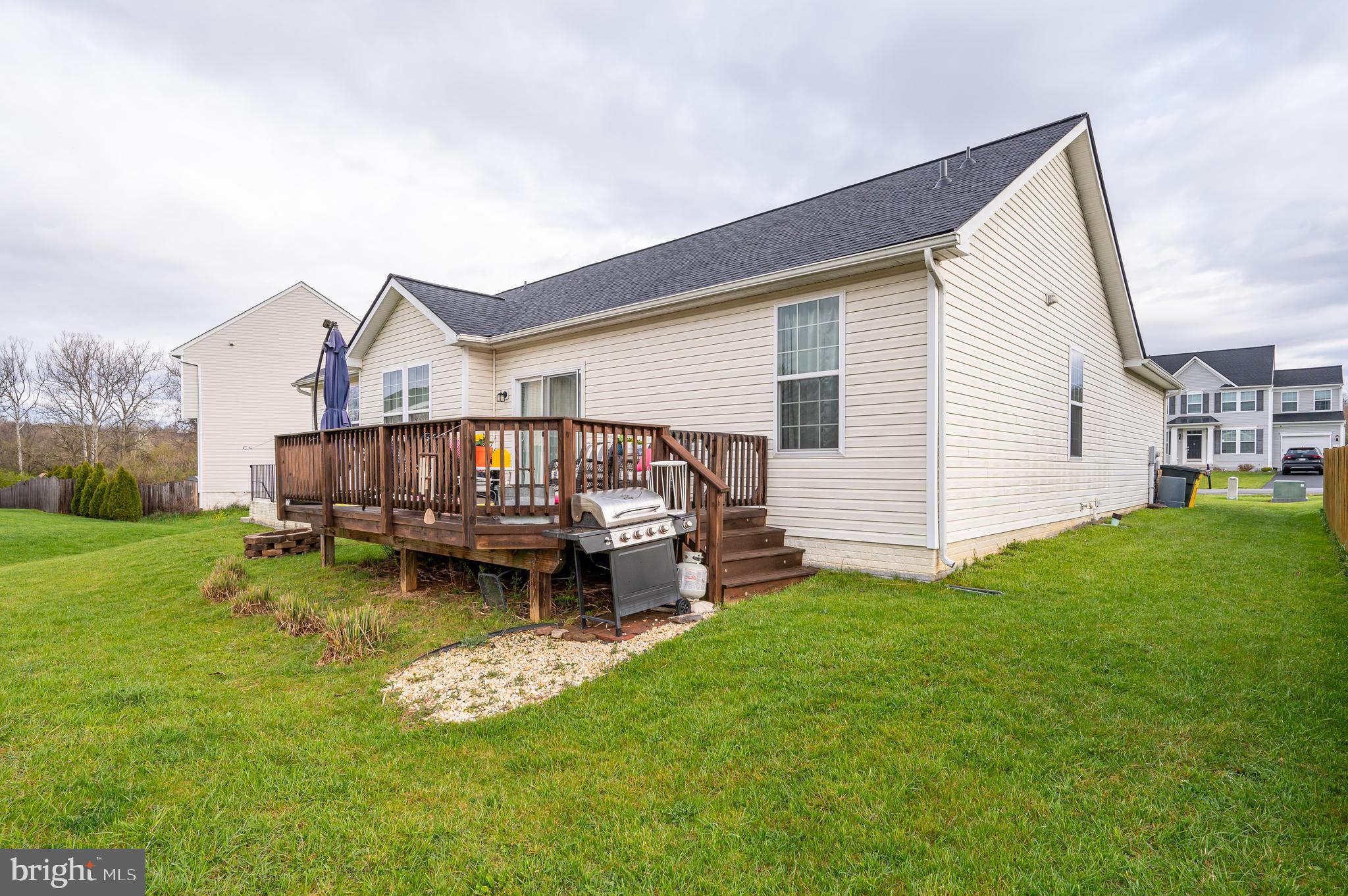 BENTWOOD ESTATES - Residential