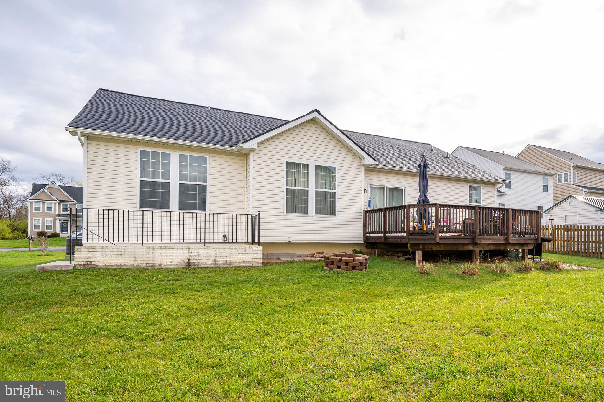 BENTWOOD ESTATES - Residential