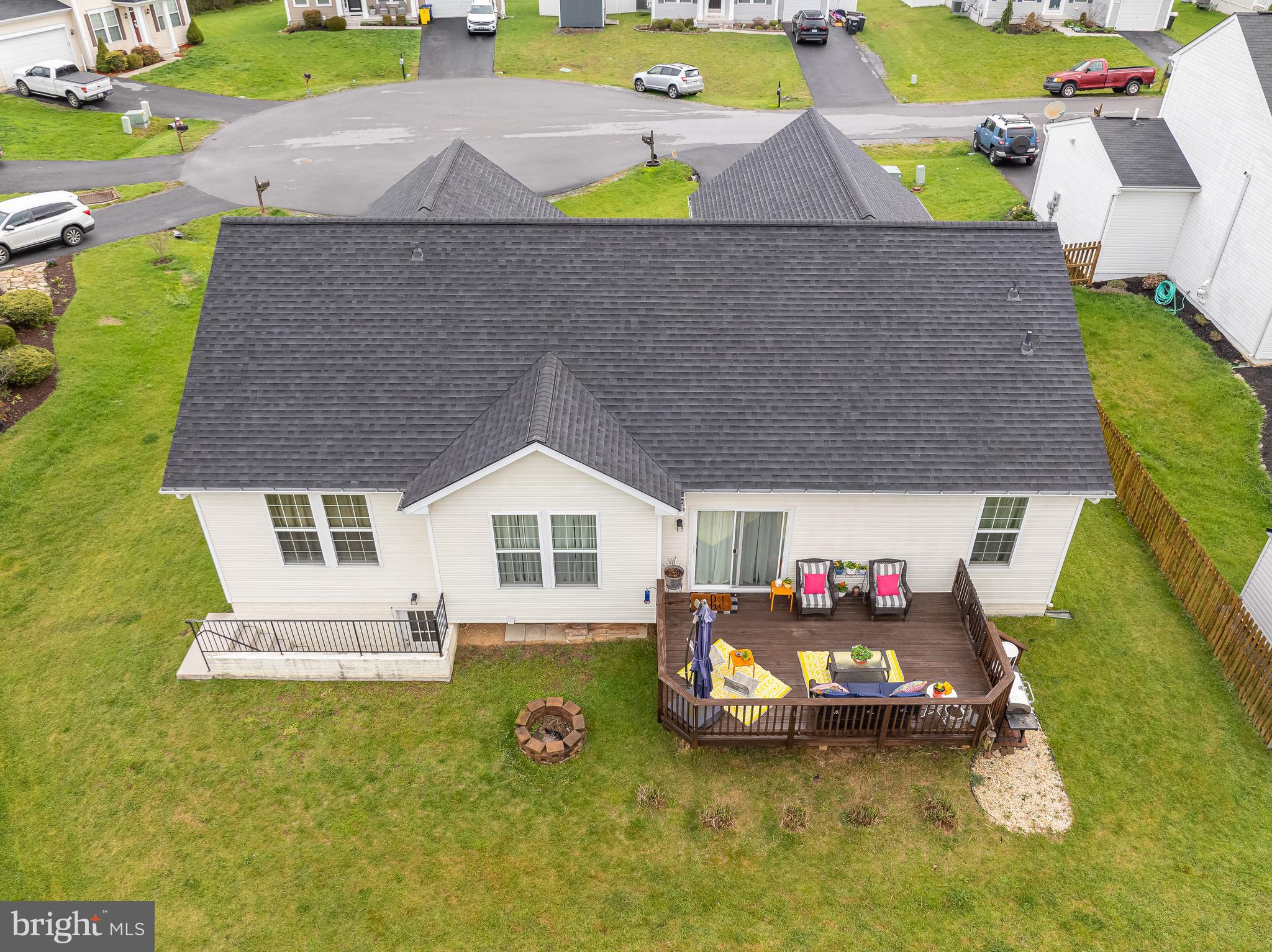 BENTWOOD ESTATES - Residential