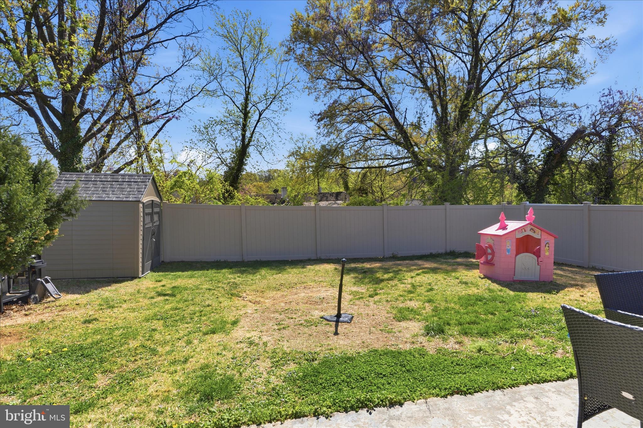 WOODLAWN - Residential
