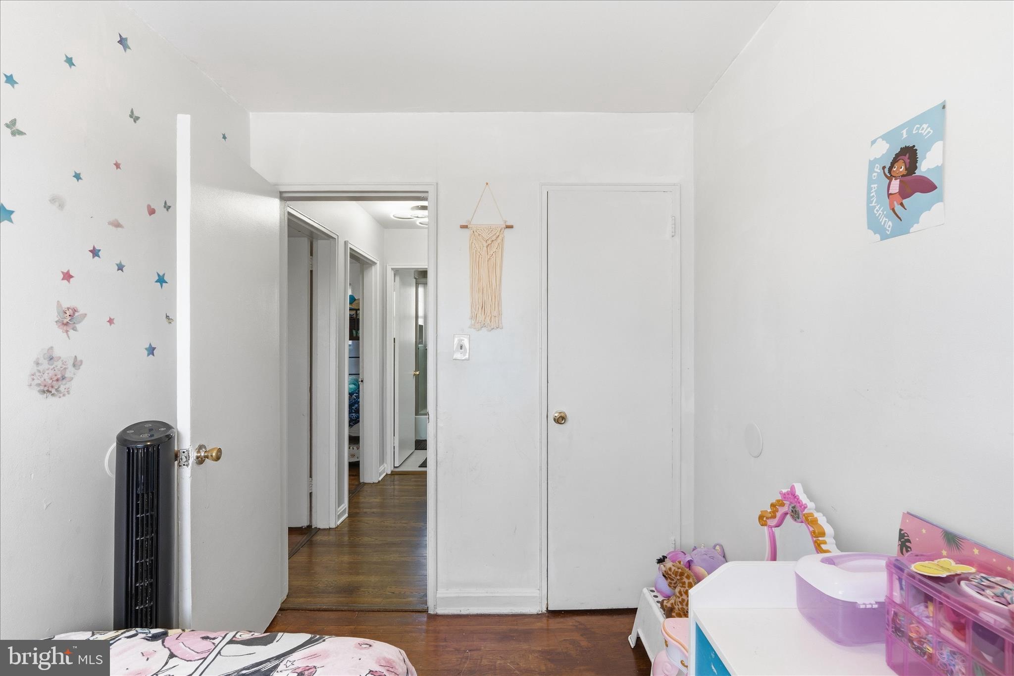 WOODLAWN - Residential