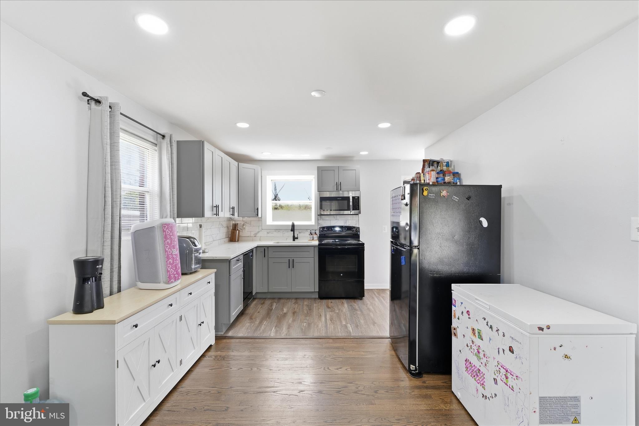 WOODLAWN - Residential