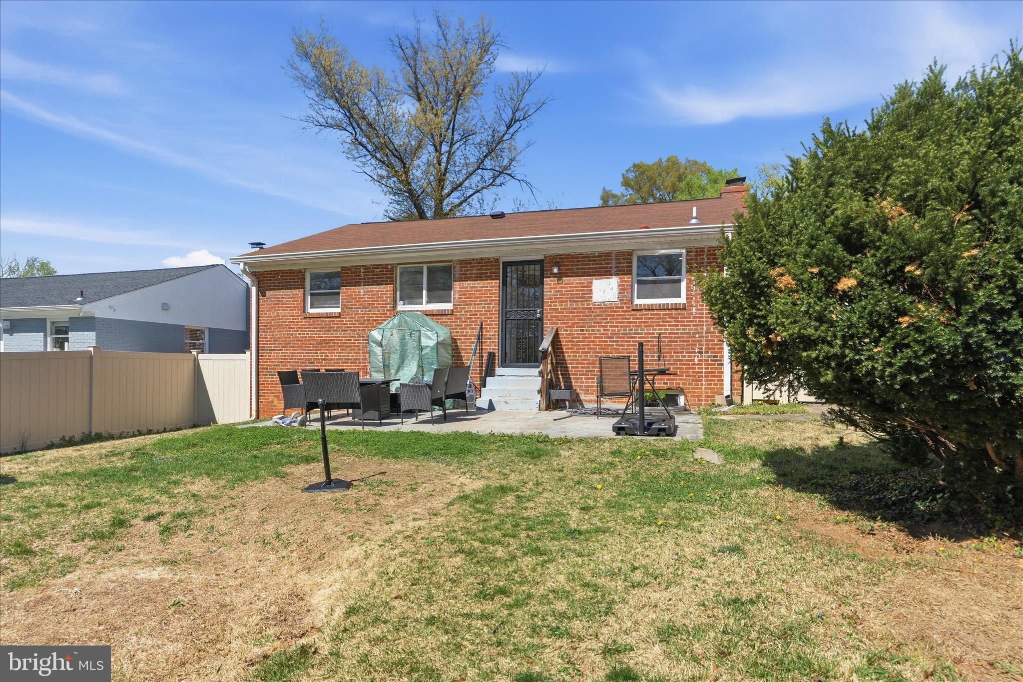 WOODLAWN - Residential