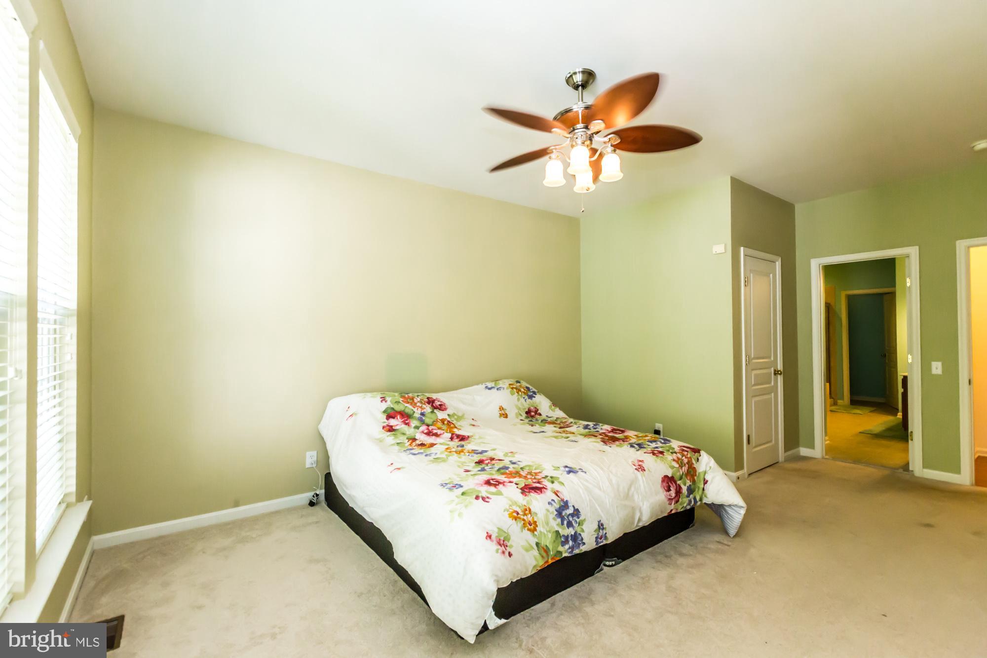 WINDSOR RIDGE - Residential