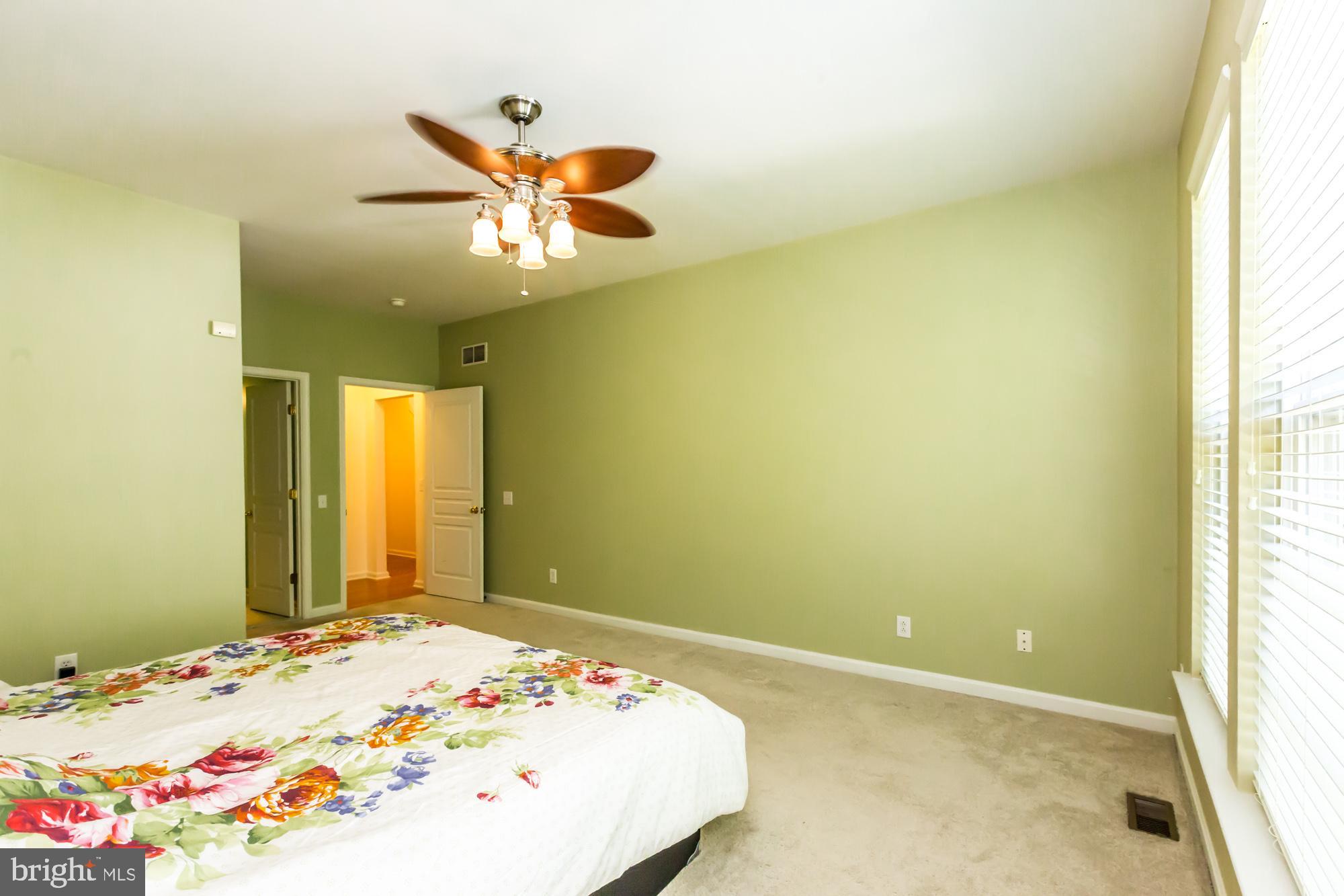 WINDSOR RIDGE - Residential