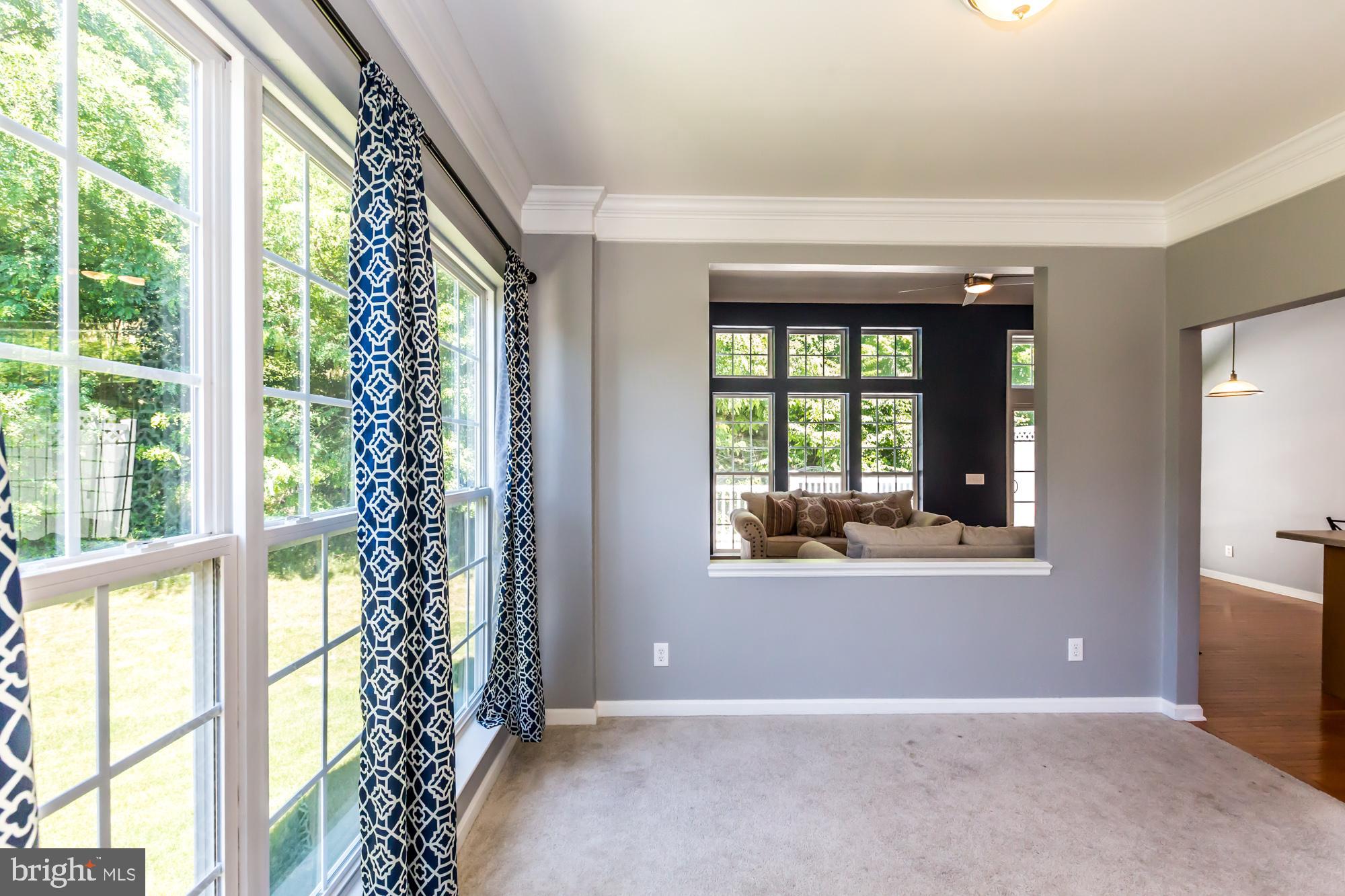 WINDSOR RIDGE - Residential