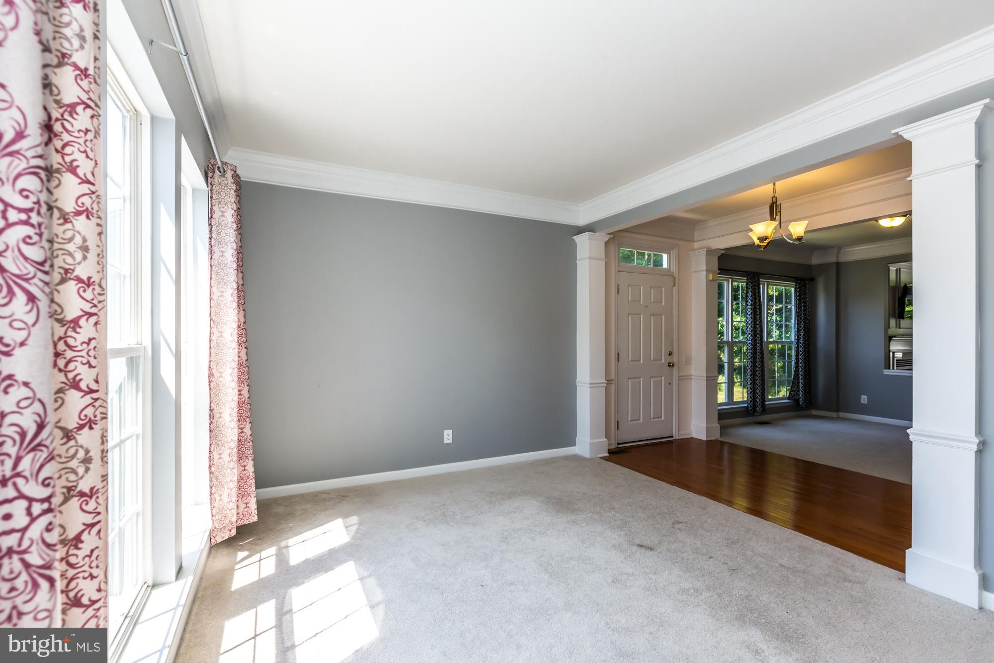 WINDSOR RIDGE - Residential