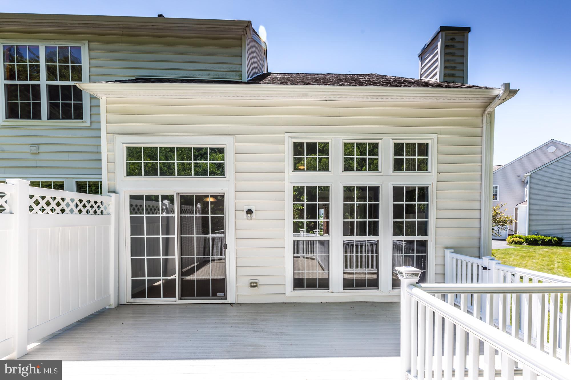 WINDSOR RIDGE - Residential