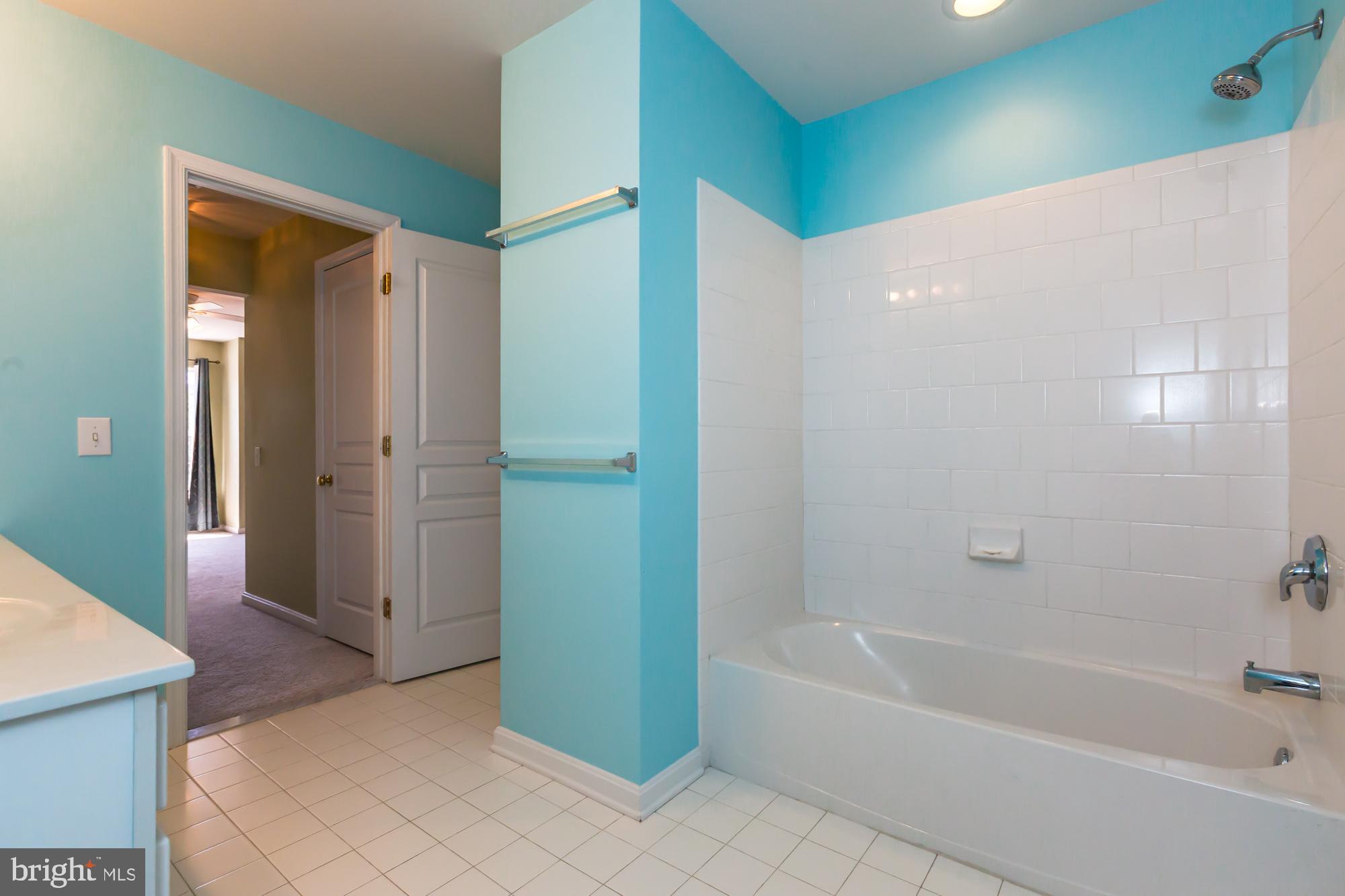 WINDSOR RIDGE - Residential