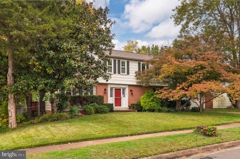 Photo of 14840 Cranoke Street, CENTREVILLE, VA 20120 (MLS # VAFX2346194)