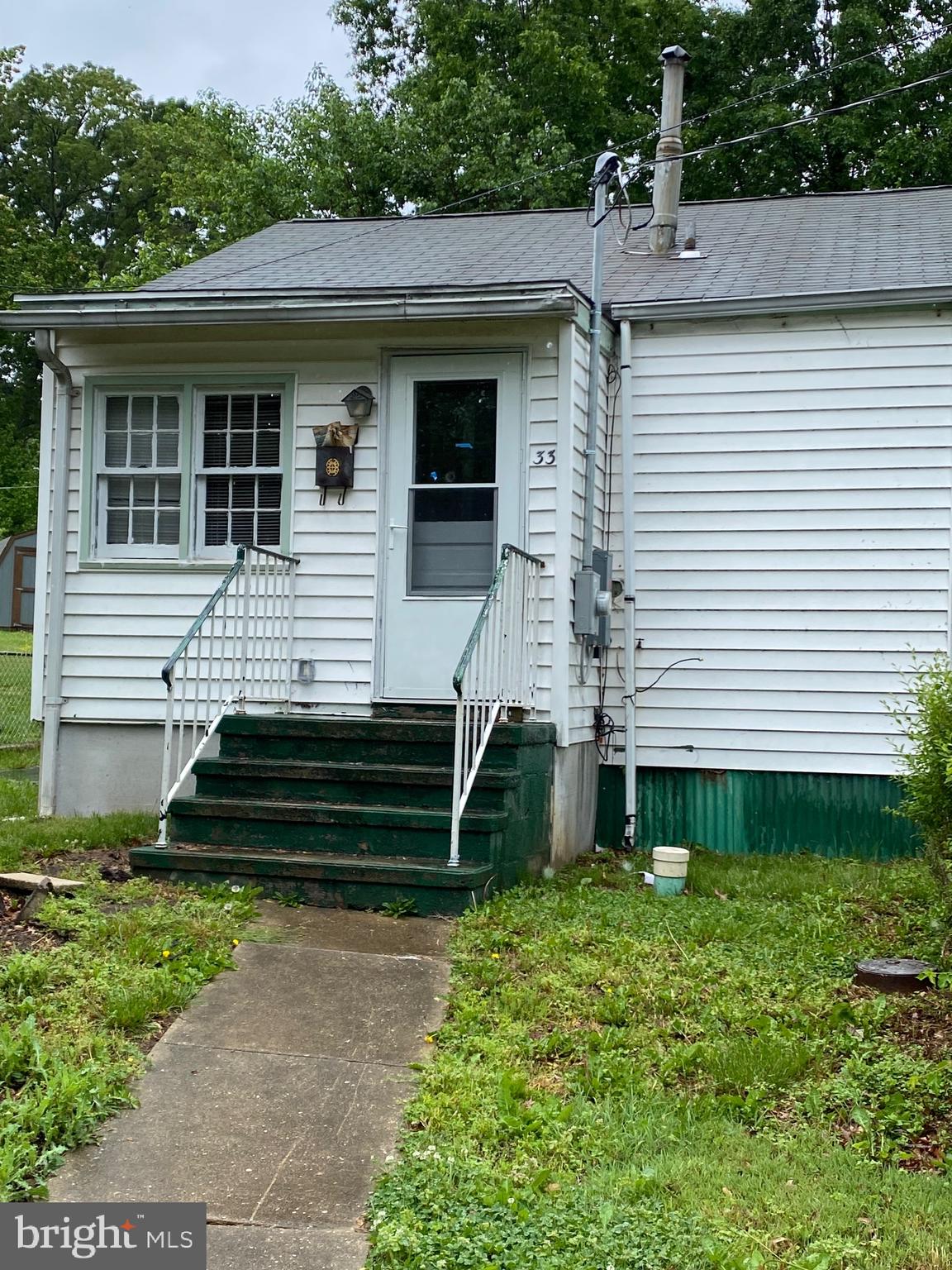 This is a one bedroom and one full bath duplex in Potomac Heights. There is a covered porch on the side of the house with a second entrance door. A shed in the back yard too. This is a cooperative community and buyers need membership approval from the Board of Directors. Pick up a buyers packet from the housing office with all the information needed to apply. The list of approved lenders is included as well as the procedures for purchasing. Monthly operating payment includes water, sewer, trash, property taxes and more.
Buyers must have membership approval and lender prequalification letter before submitting an offer. Proof of funds if purchasing with cash. Settlement must occur at Buyer's Title in La Plata, no exceptions.