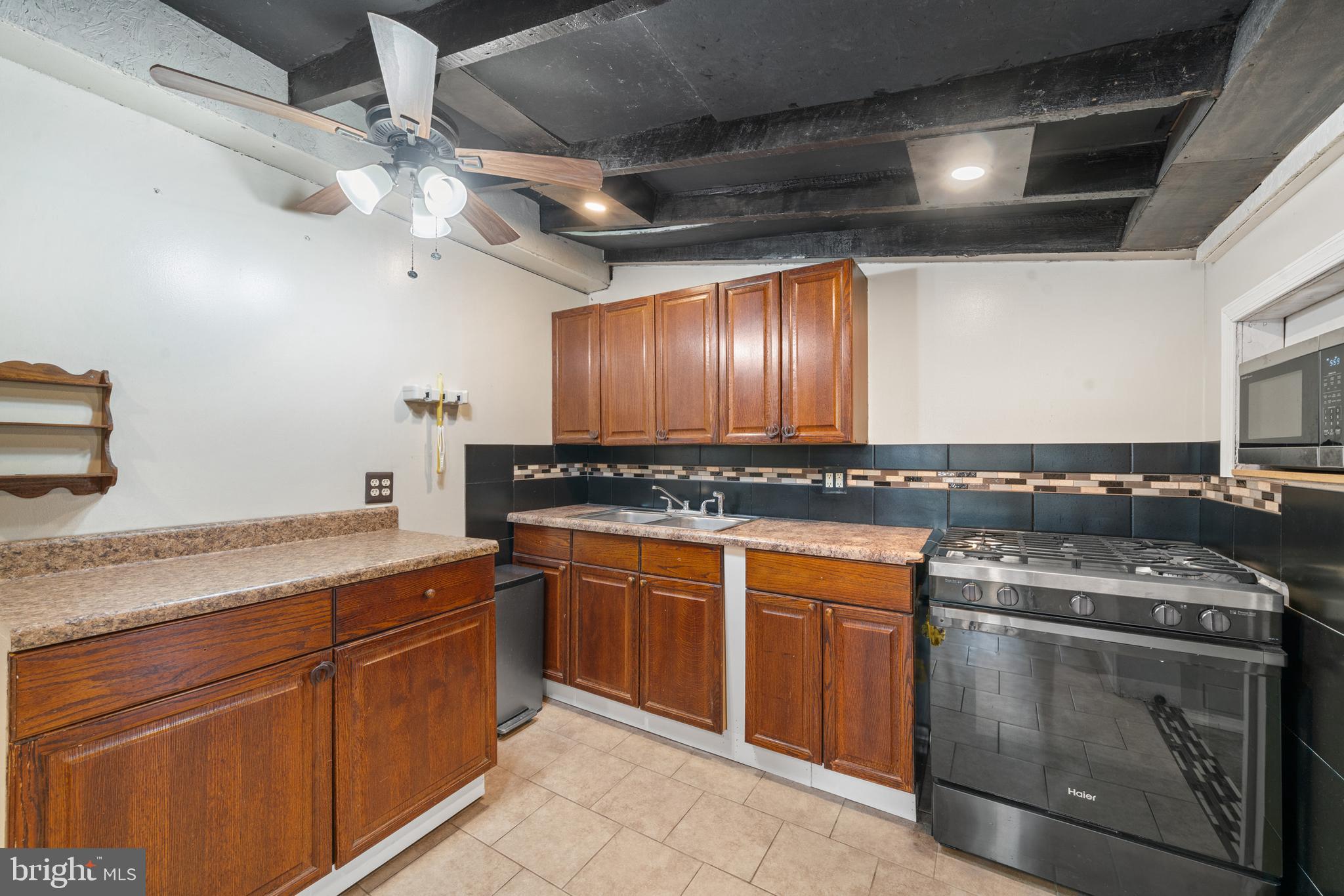 CLARKE COUNTY - Residential Lease