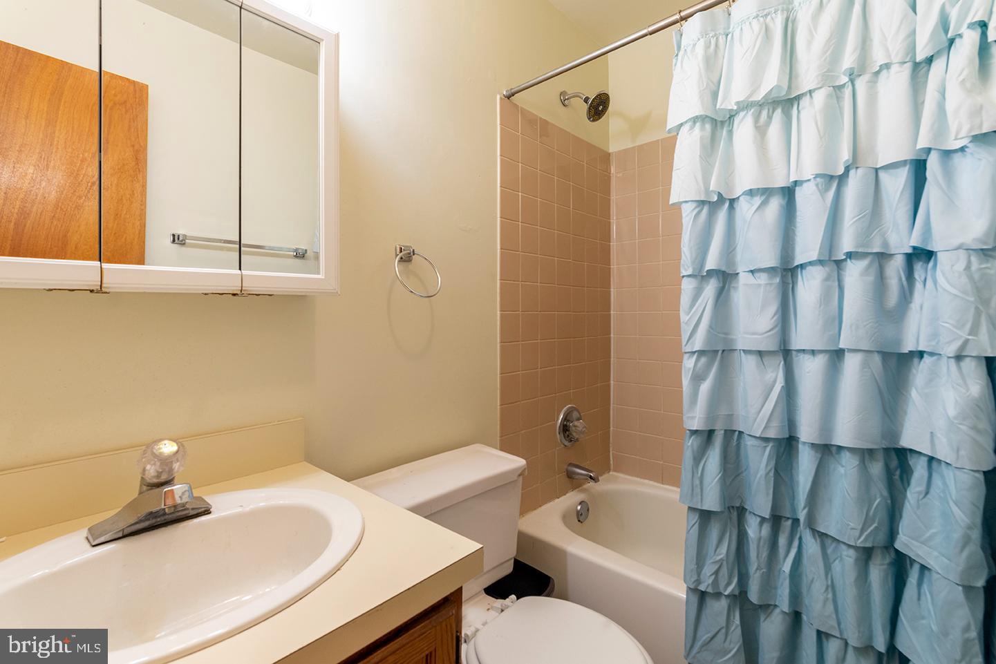 830 SOUTH STREET UNIT 2F