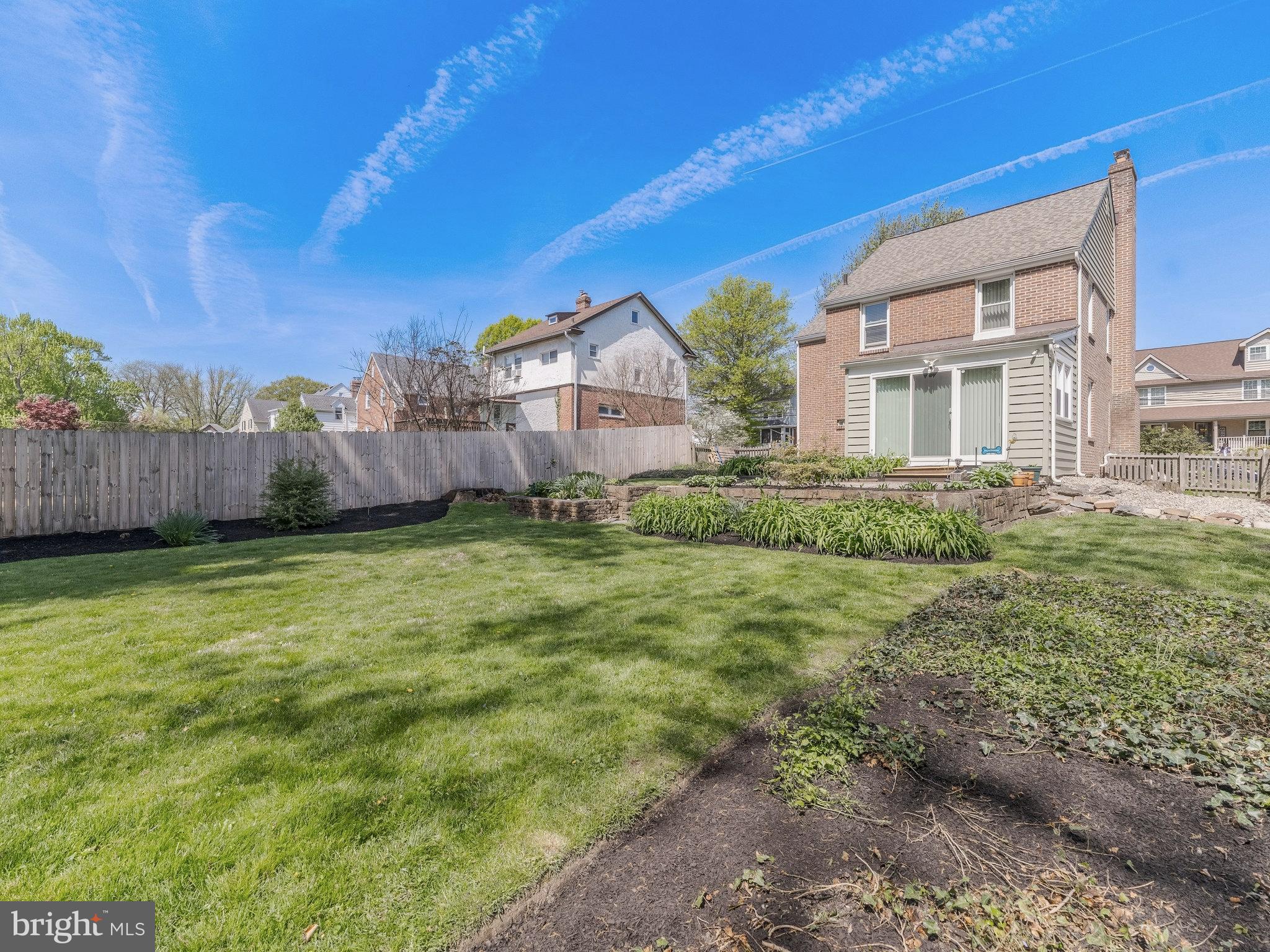 LANSDOWNE PARK - Residential