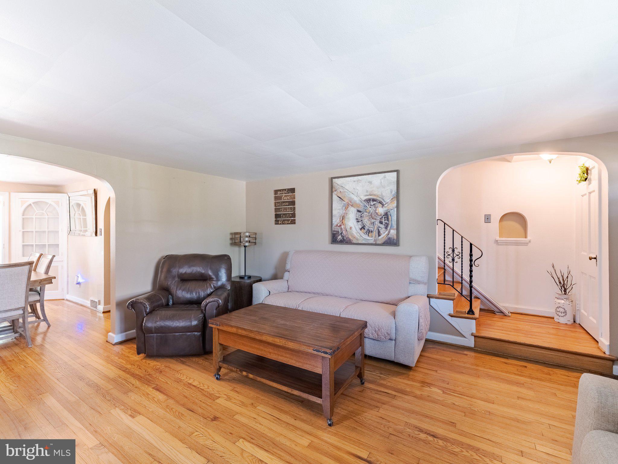 LANSDOWNE PARK - Residential