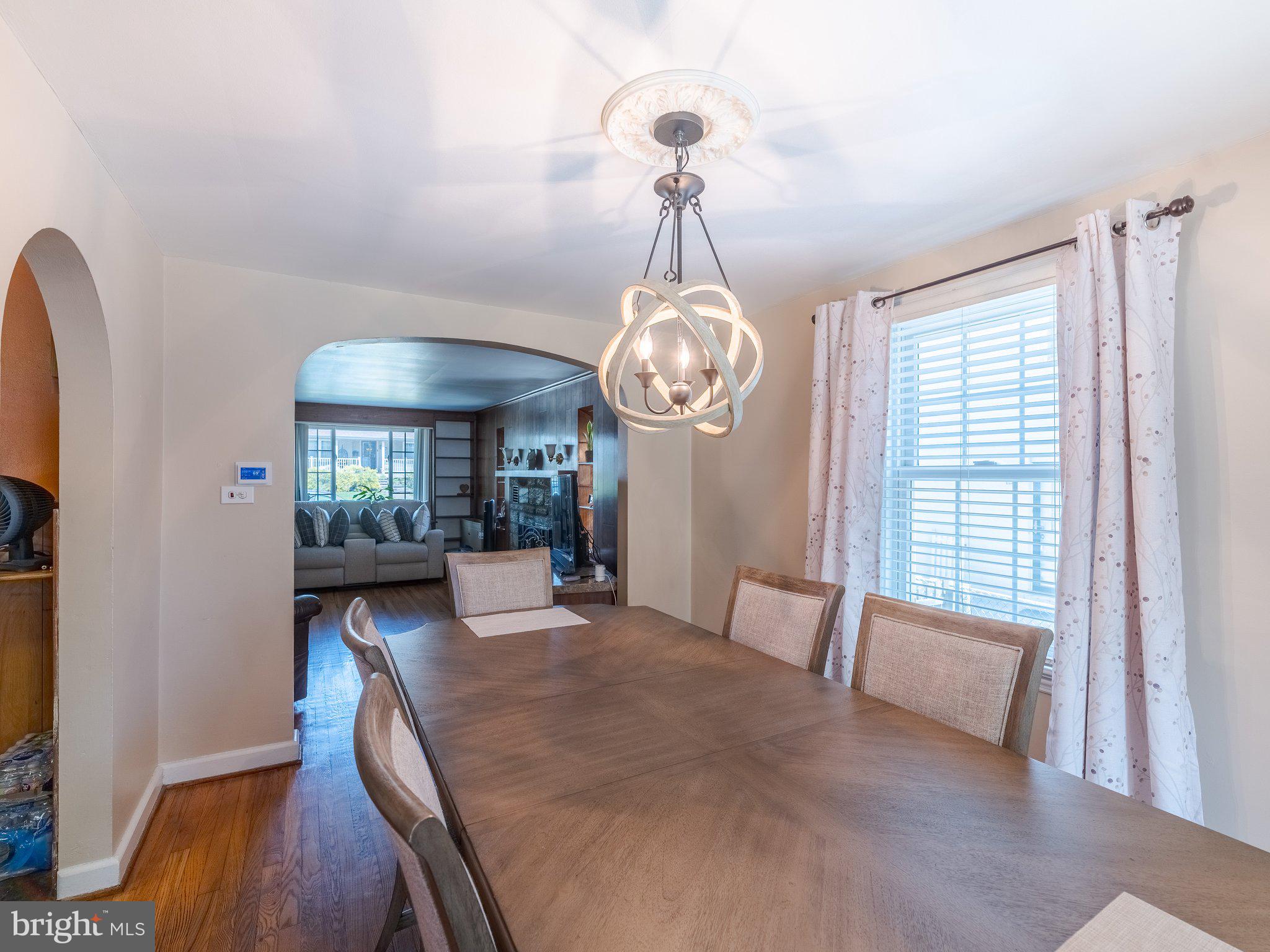 LANSDOWNE PARK - Residential