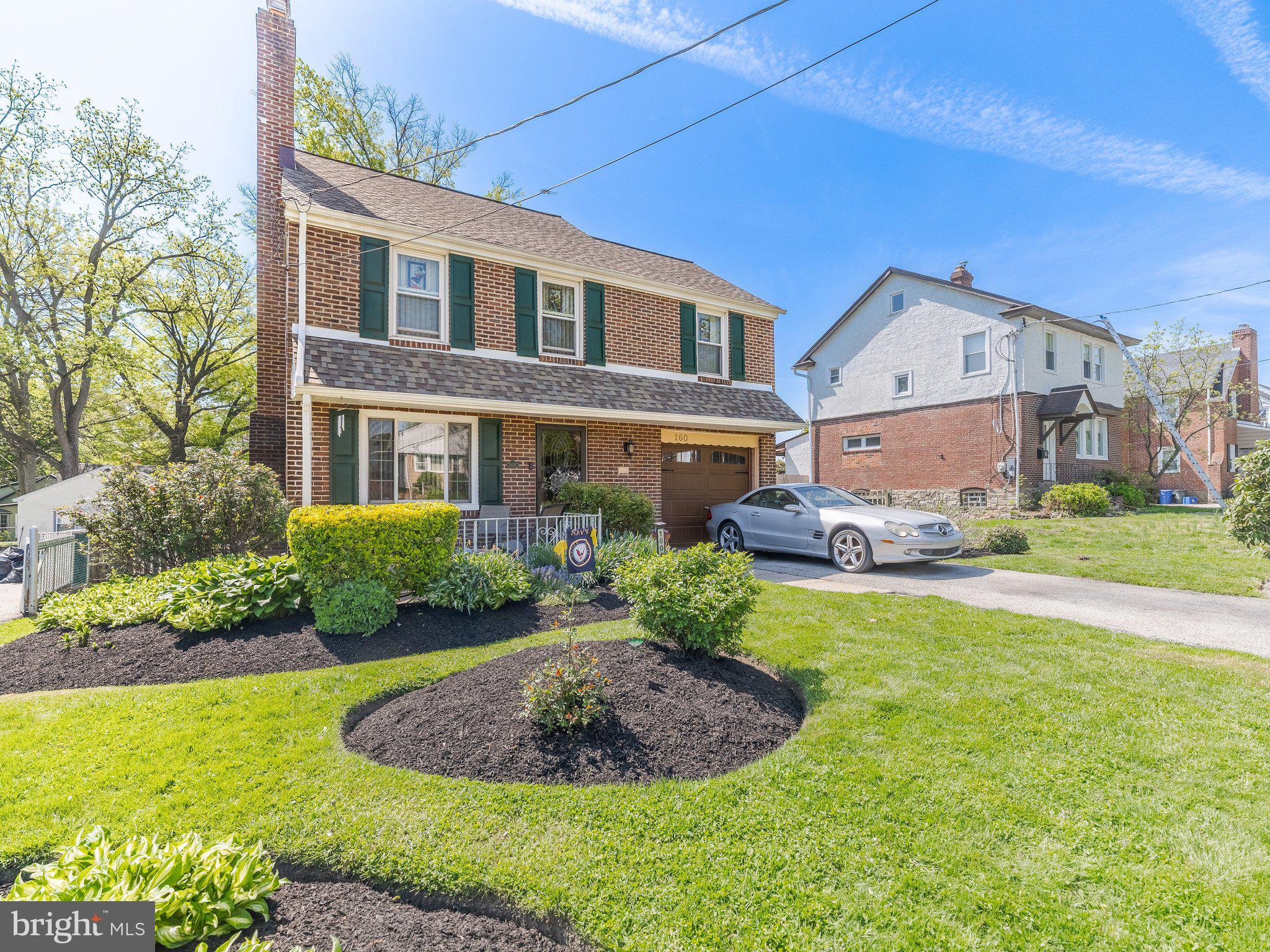 LANSDOWNE PARK - Residential